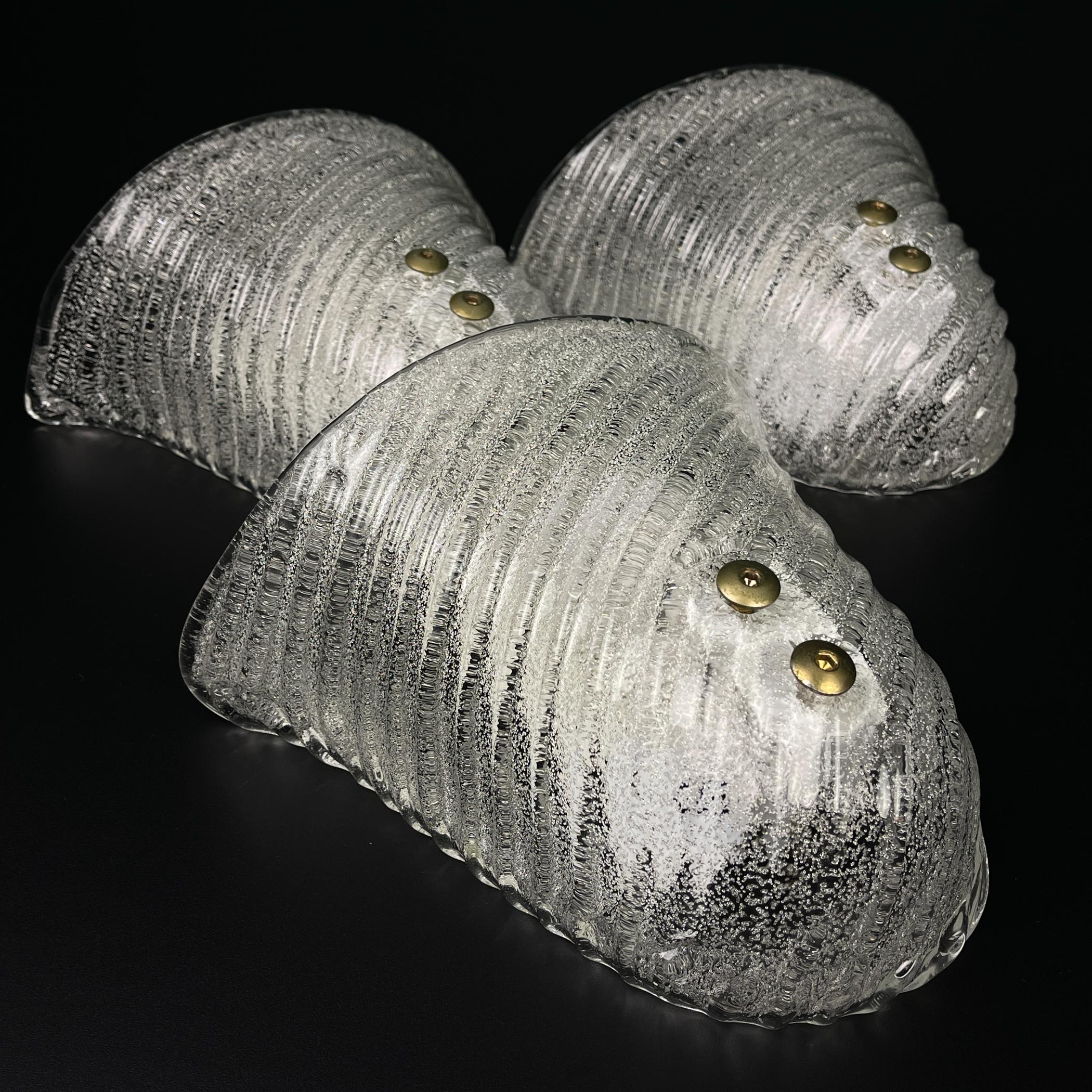 Original murano wall lamp, Italy 1970s For Sale 4