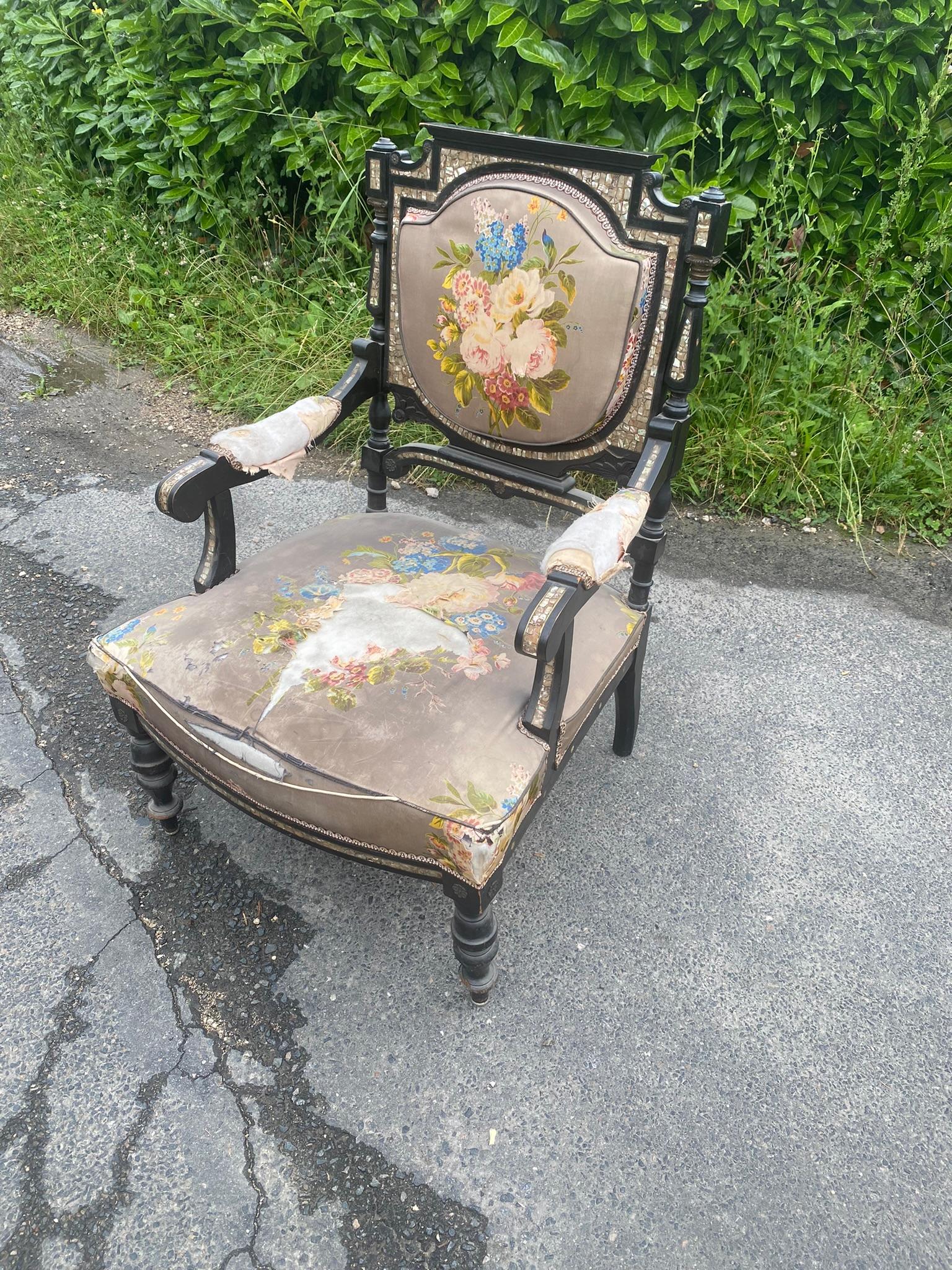 Original Napoleon III Armchair, Blackened Wood, Mother-of-pearl Inlay In Fair Condition For Sale In Saint-Ouen, FR
