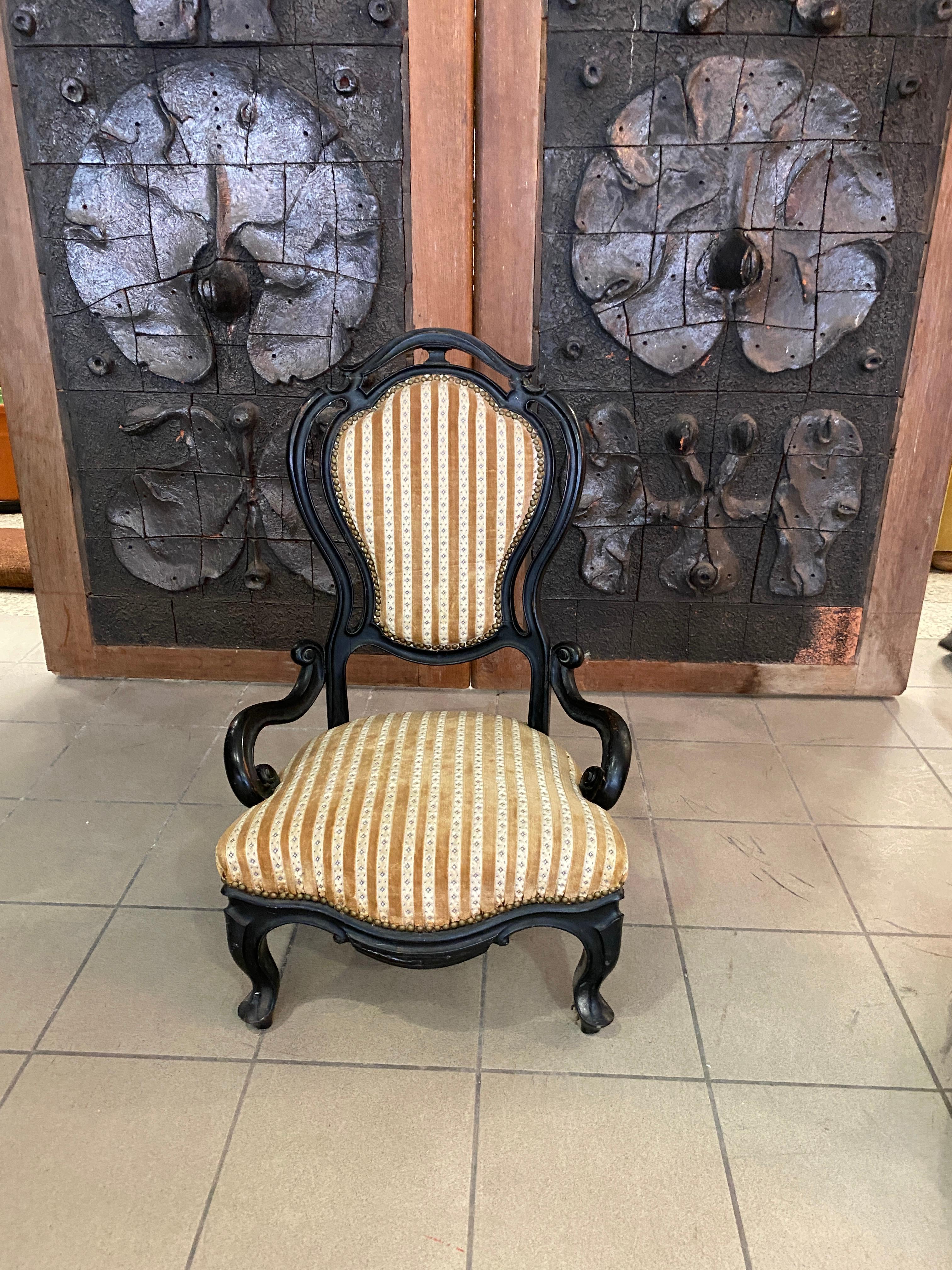 Original Napoleon III Ebonized Chair, France, 1850s In Good Condition For Sale In Saint-Ouen, FR