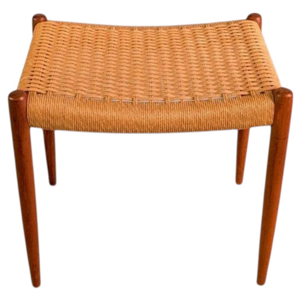 Original Niels O Møller Hocker J.L. Møllers Modell 80 danish Teak For Sale