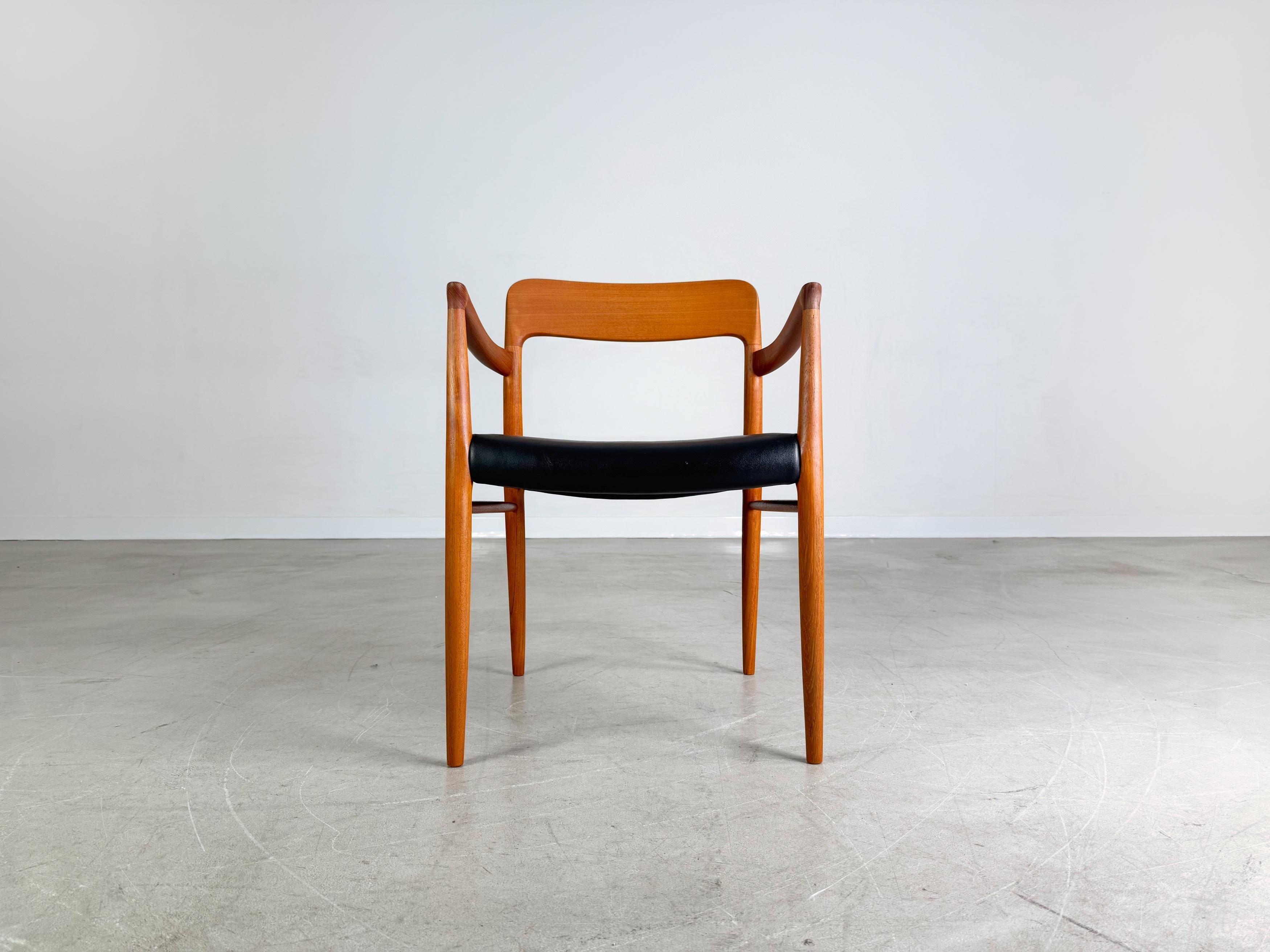 Mid-Century moderno Armlehnstuhl originale Niels Otto Moller Stuhl Modell 56 Midcentury in vendita