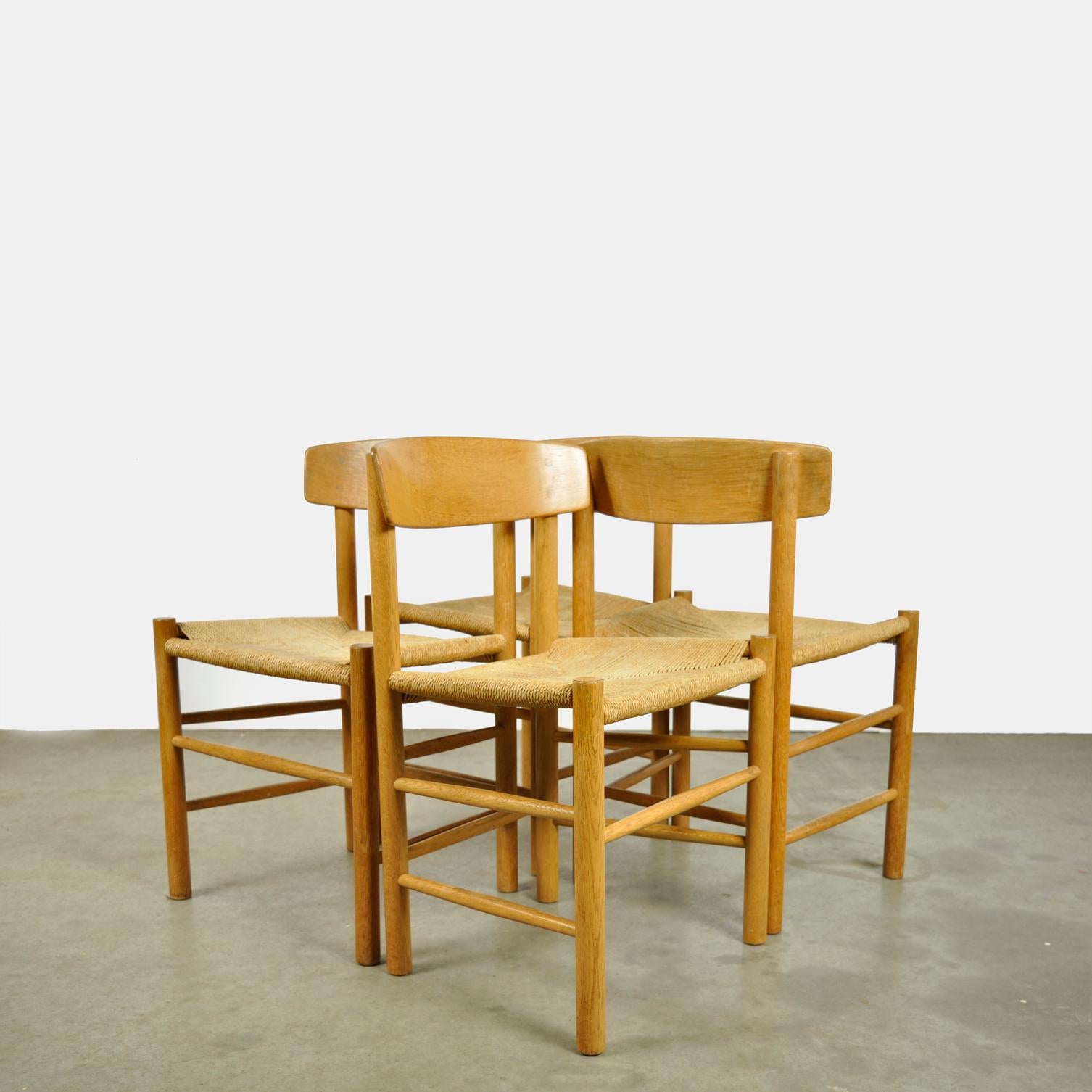 Original Oak Dining Chairs J39, by Børge Mogensen for F.D.B. Mobler, 1960 4