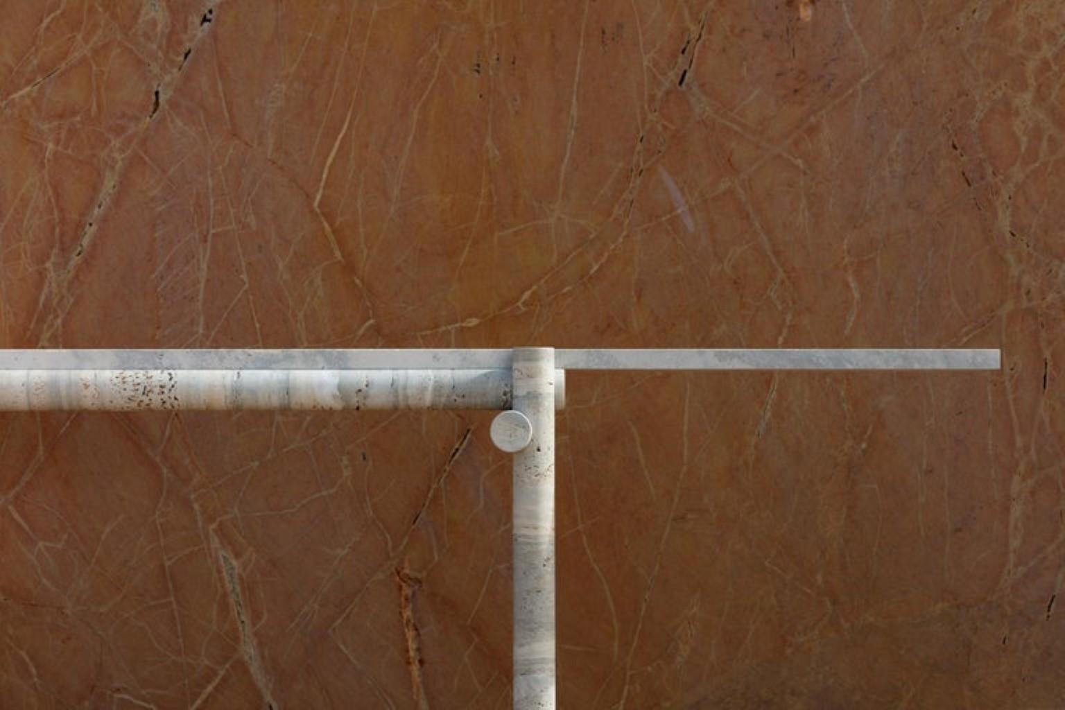 Table basse originale en travertin de l'océan par Clément Brazille Excellent état - En vente à Geneve, CH