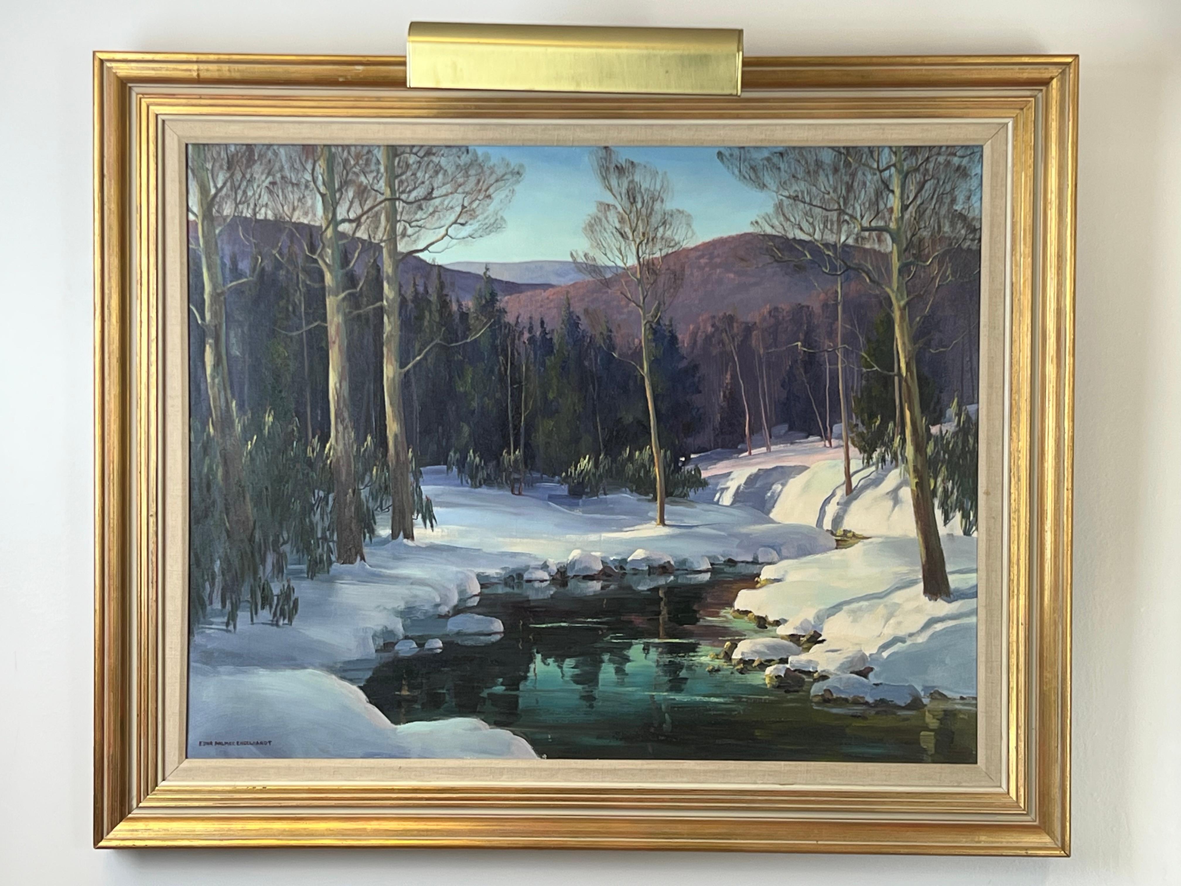 Dieses stimmungsvolle Ölgemälde mit dem Titel Winter's Sinking Sun von Edna Palmer Engelhardt fängt eine ruhige Winterlandschaft ein, die in das weiche Licht eines späten Nachmittags getaucht ist. Die Szene ist wunderschön mit einer subtilen Balance
