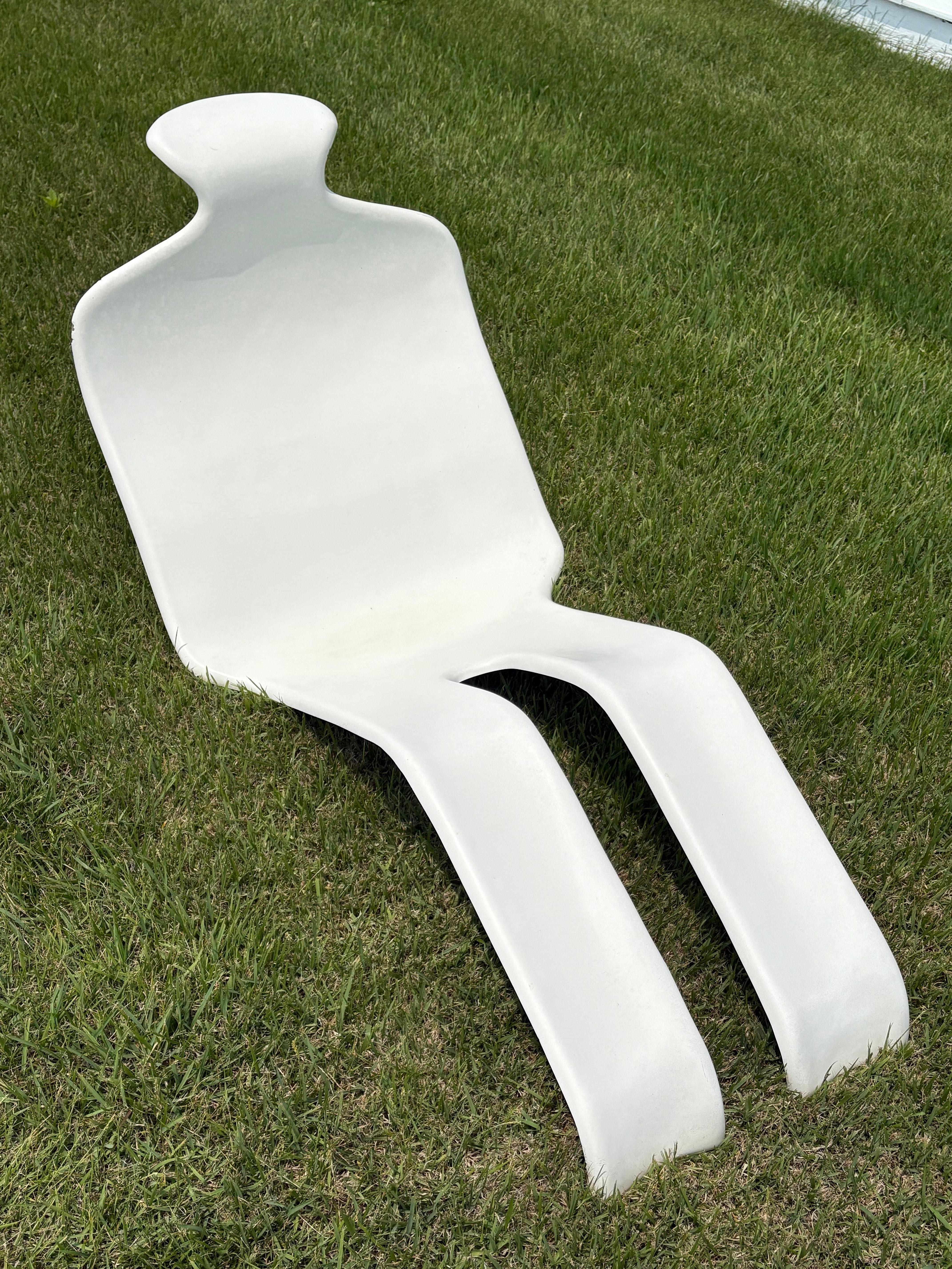 Original Olivier Mourgue Fiberglass Bouloum Lounge Chair For Sale 7