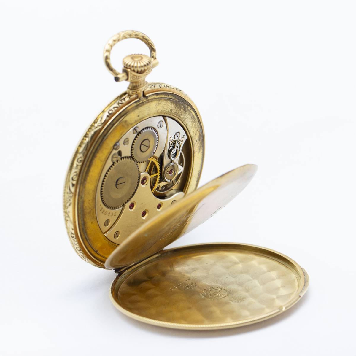 Original OMEGA Pocket Watch in Yellow Gold For Sale 6