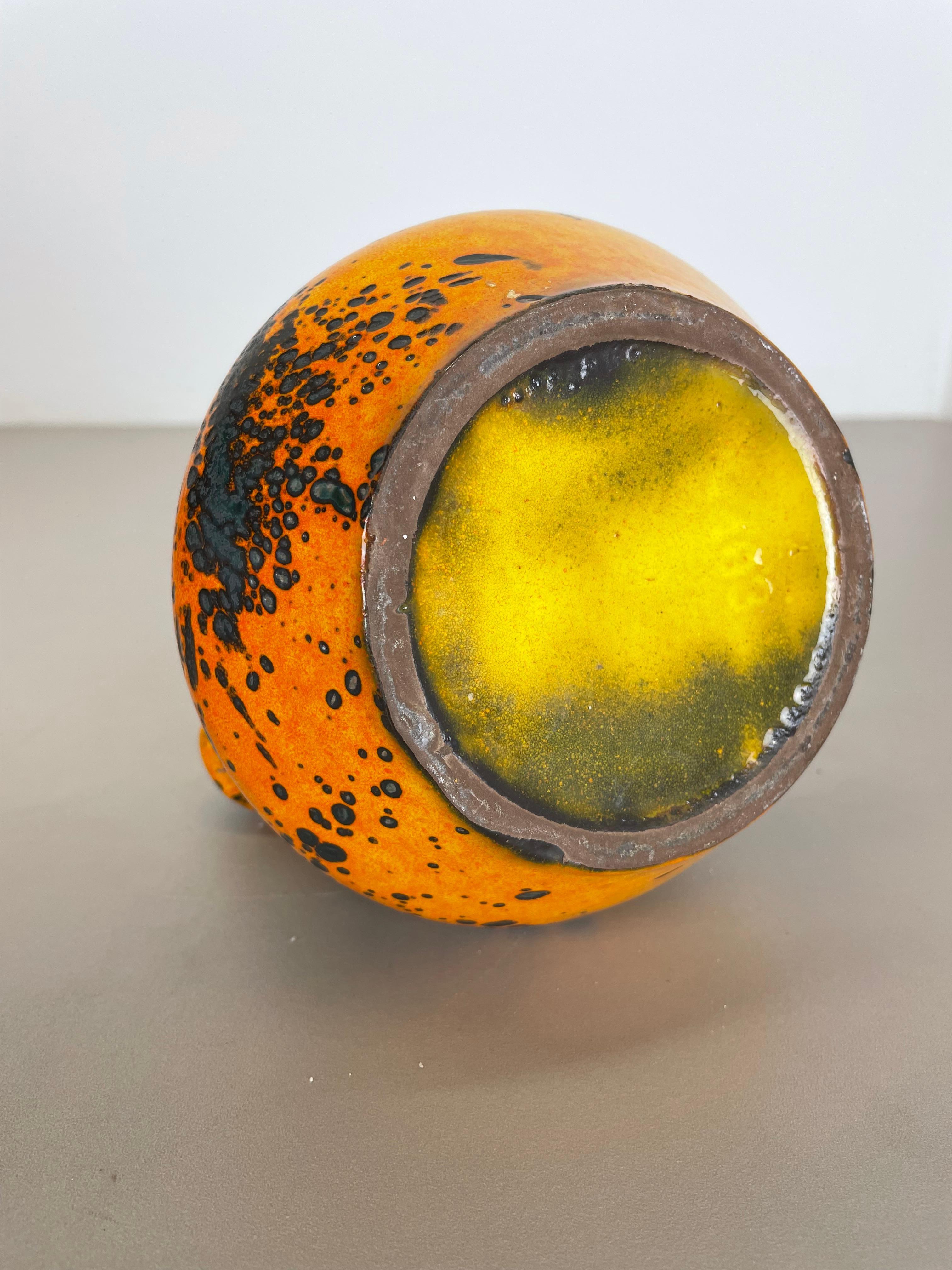 Originale orangefarbene Studio-Keramik-Vase von Marei Ceramics, Deutschland 1970er Jahre im Angebot 13