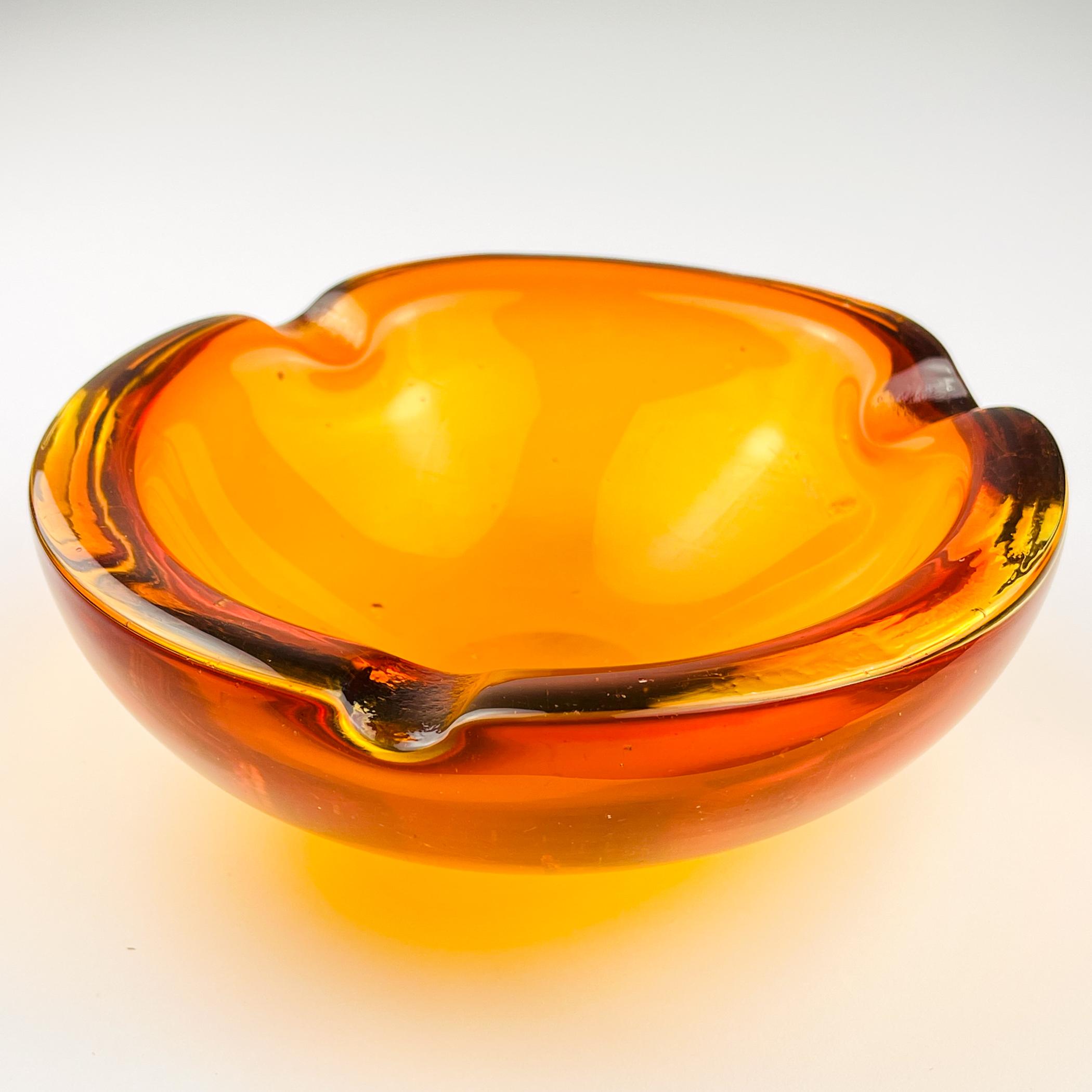 Mid-Century Modern Original orange murano glass ashtray, Italy, 1970s For Sale
