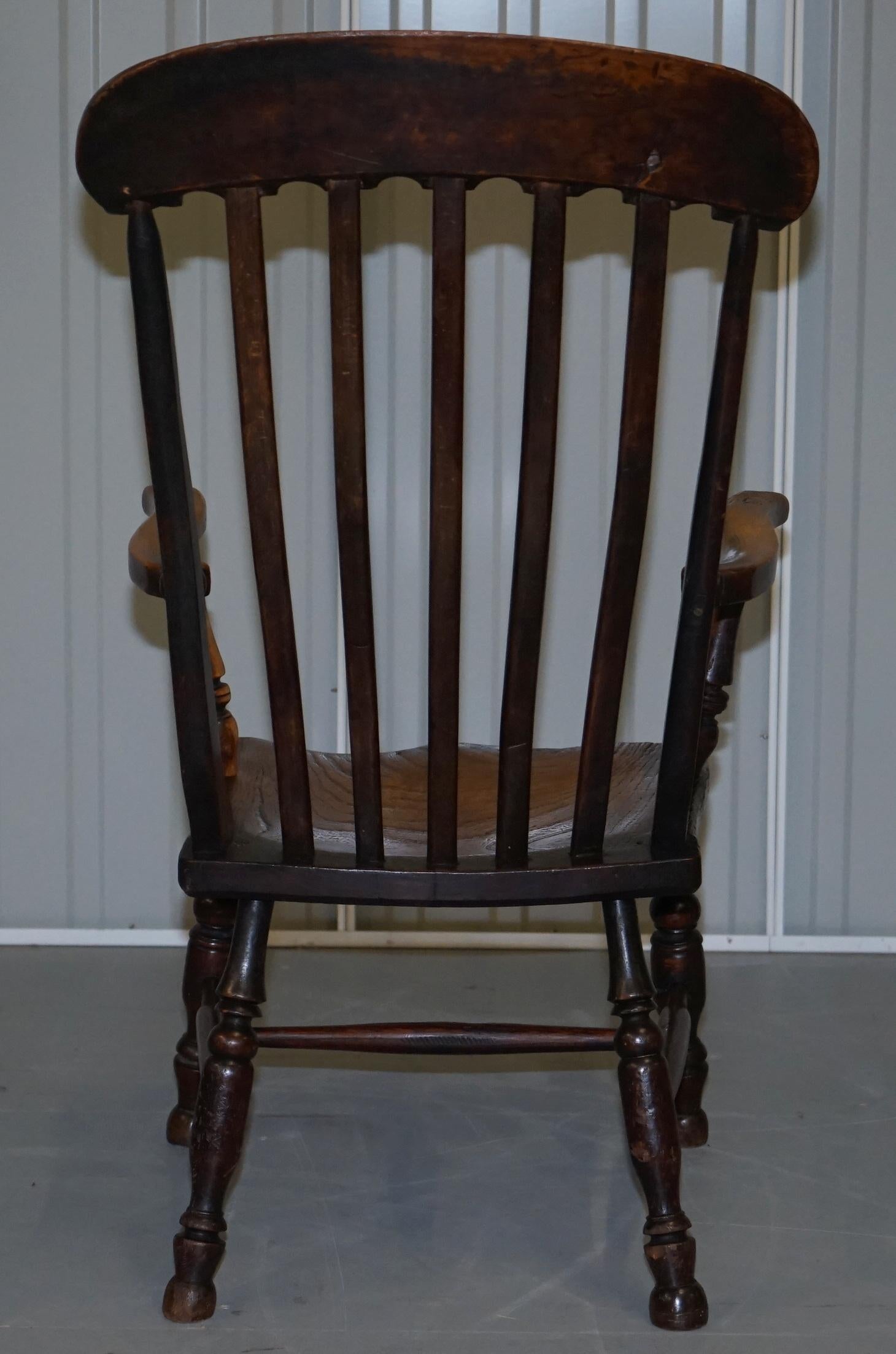 Oxford Windsor-Sessel aus Ulmenholz, 19. Jahrhundert, unberührt im Angebot 7
