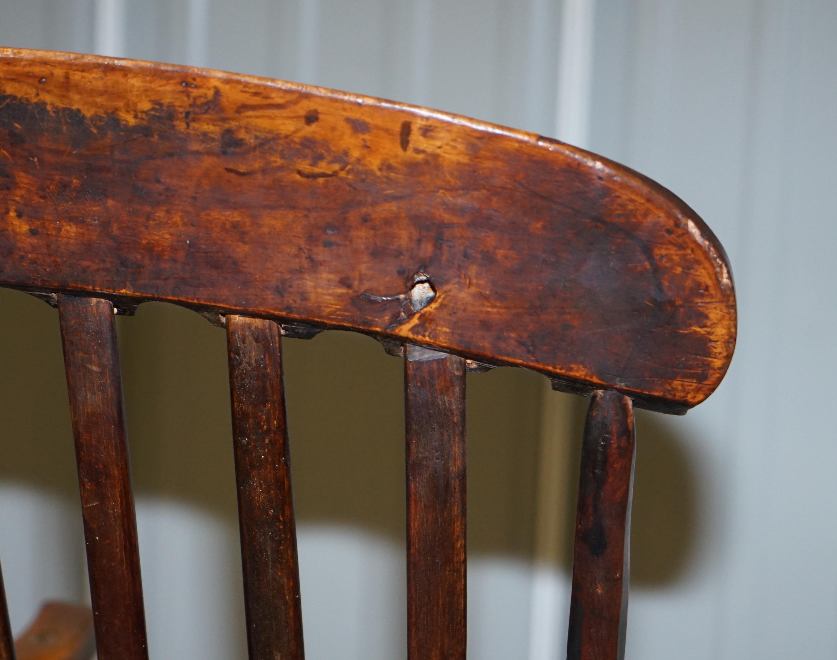 Oxford Windsor-Sessel aus Ulmenholz, 19. Jahrhundert, unberührt im Angebot 8