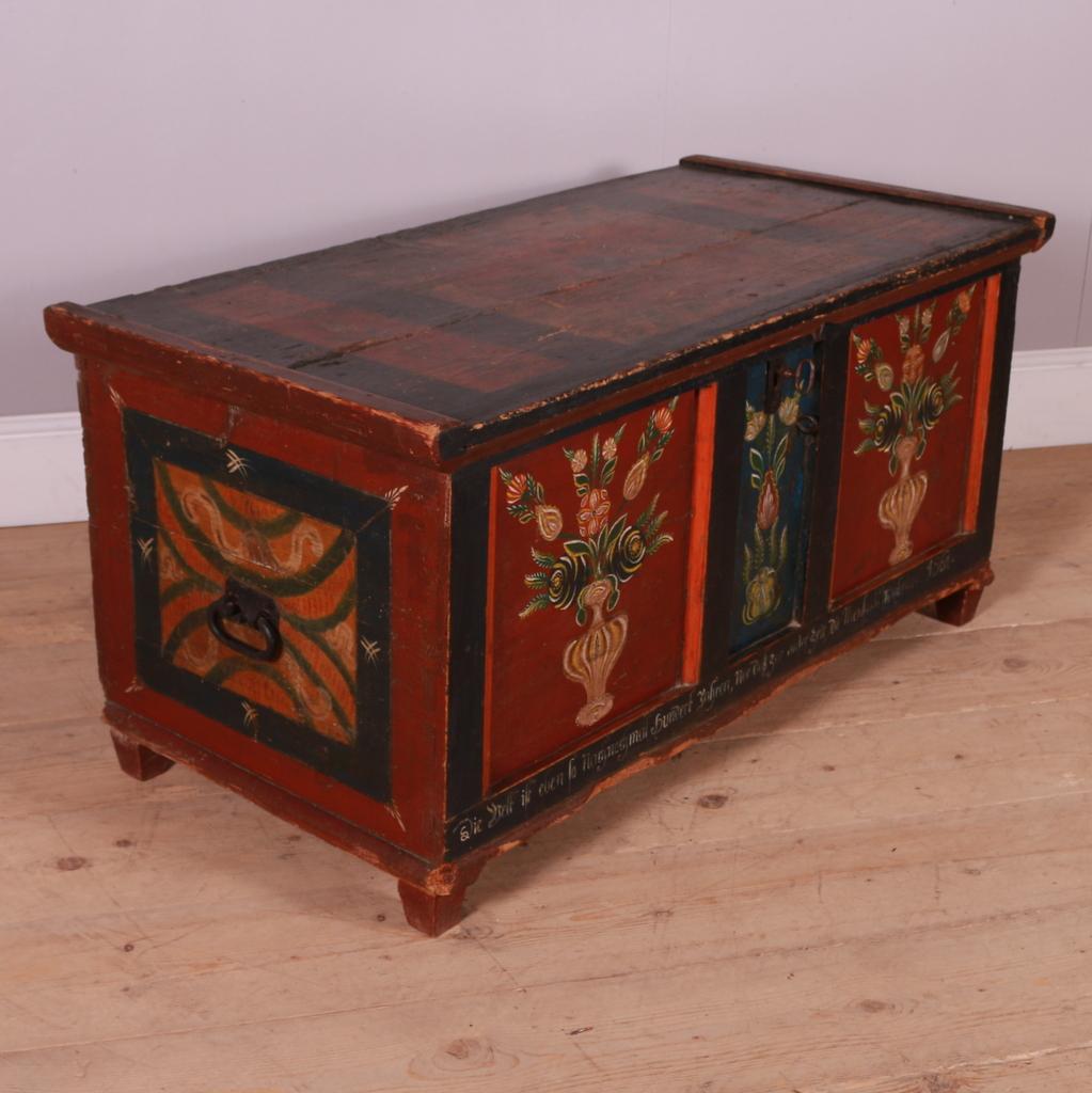 Original Painted Austrian Coffer In Good Condition In Leamington Spa, Warwickshire