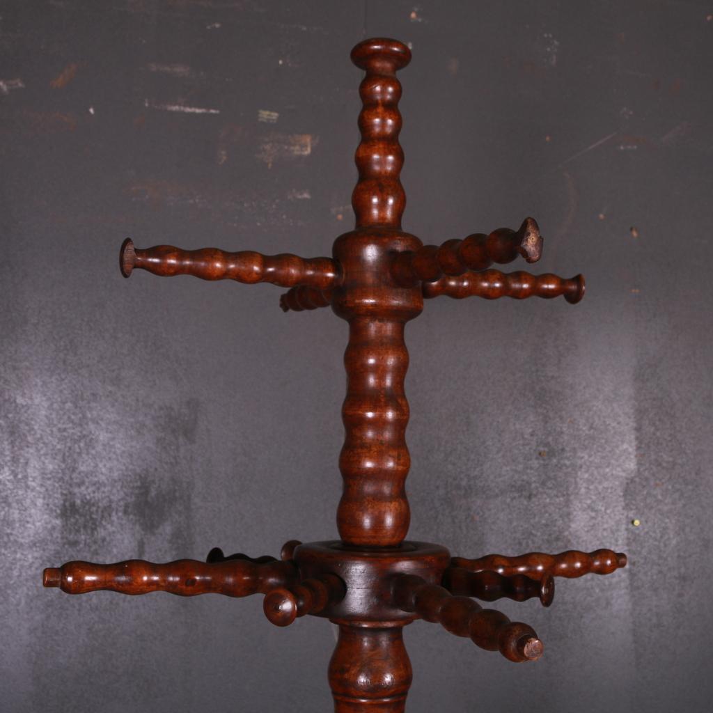 19th c original painted bobbin turned coat stand. 1890.

Dimensions
77 inches (196 cms) high
27 inches (69 cms) diameter.