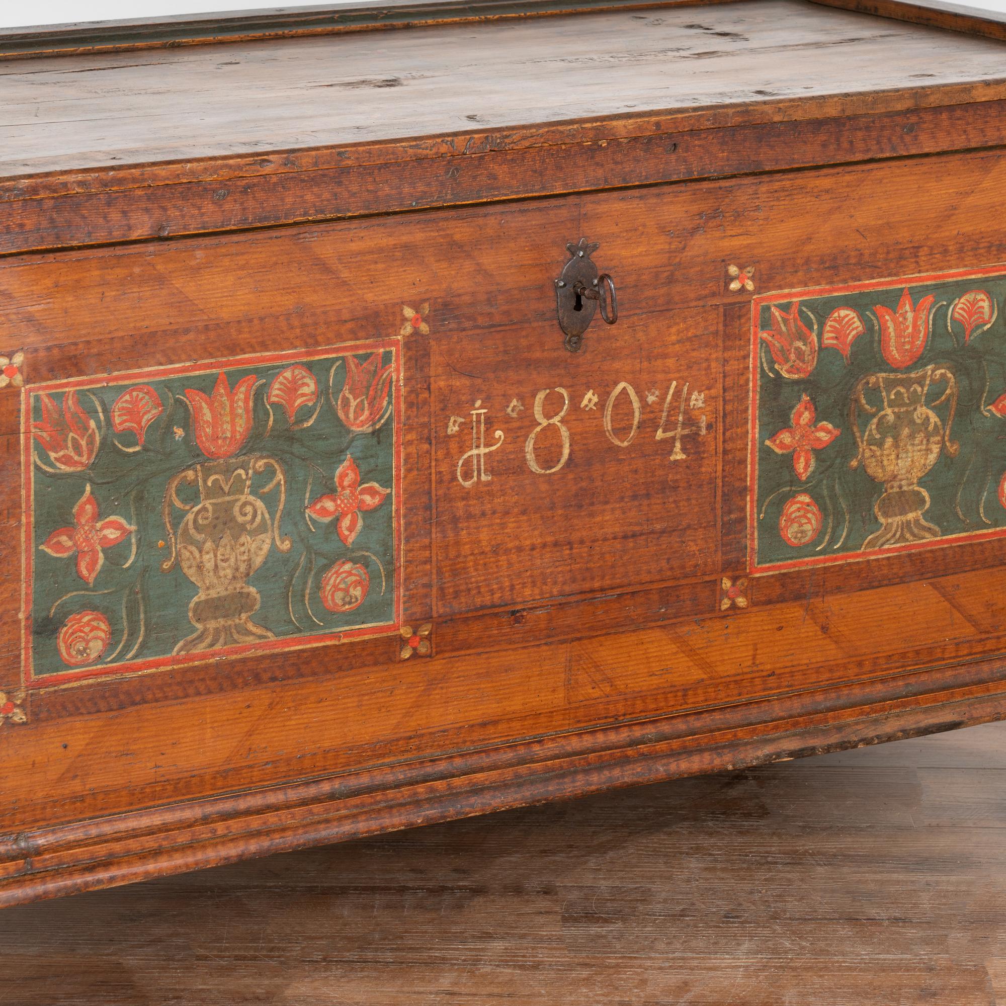 Original Painted Flat Top Trunk With Flowers, Austria dated 1804 For Sale 3