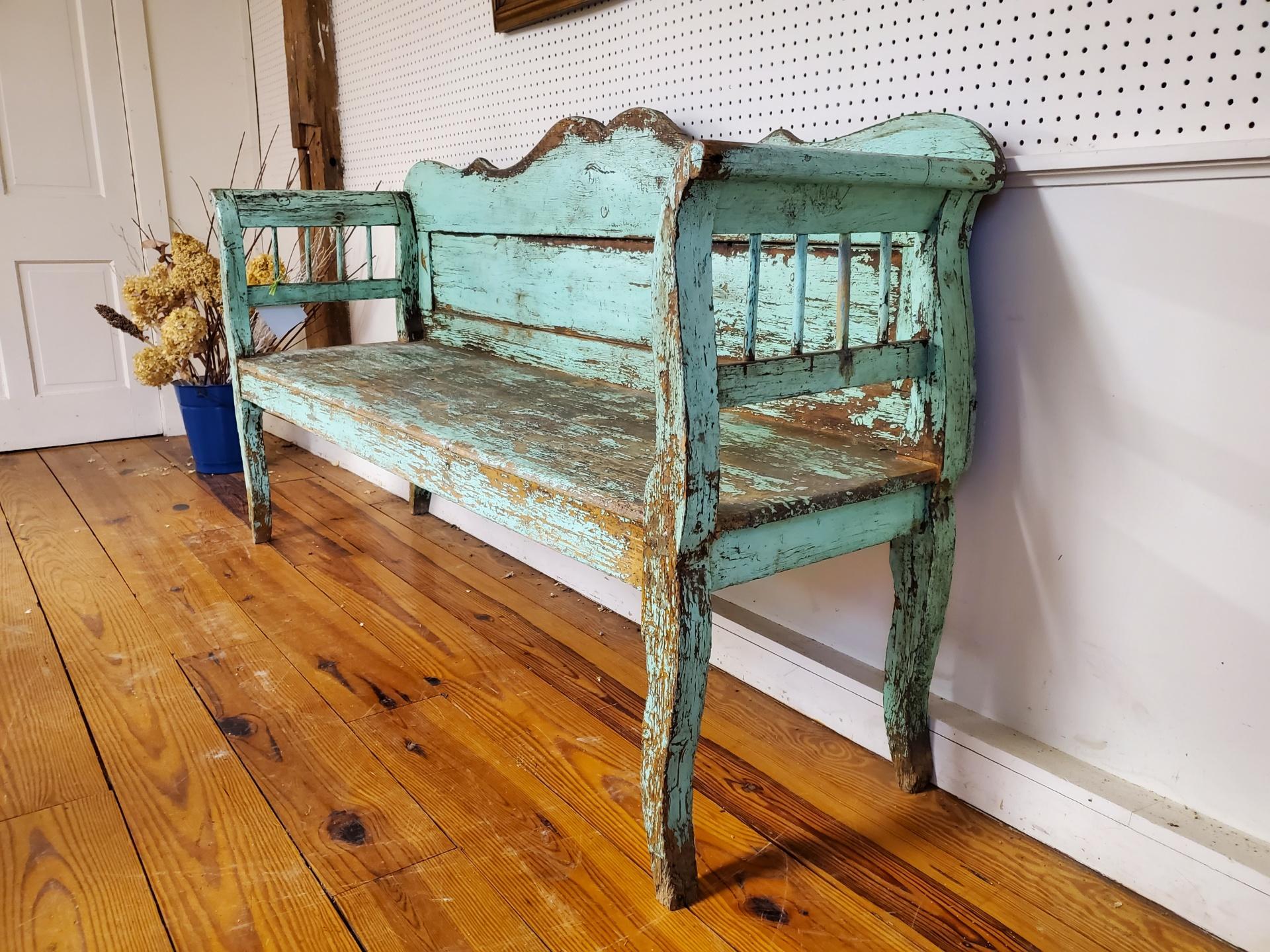 Original Painted French Bench In Good Condition In Sheffield, MA