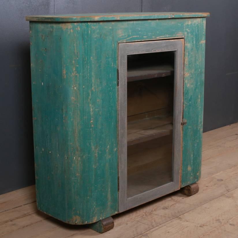 19th century English huffer/ cupboard scraped back to the lovely original blue paint, 1850

 

Dimensions
41 inches (104 cms) wide
13 inches (33 cms) deep
39.5 inches (100 cms) high.