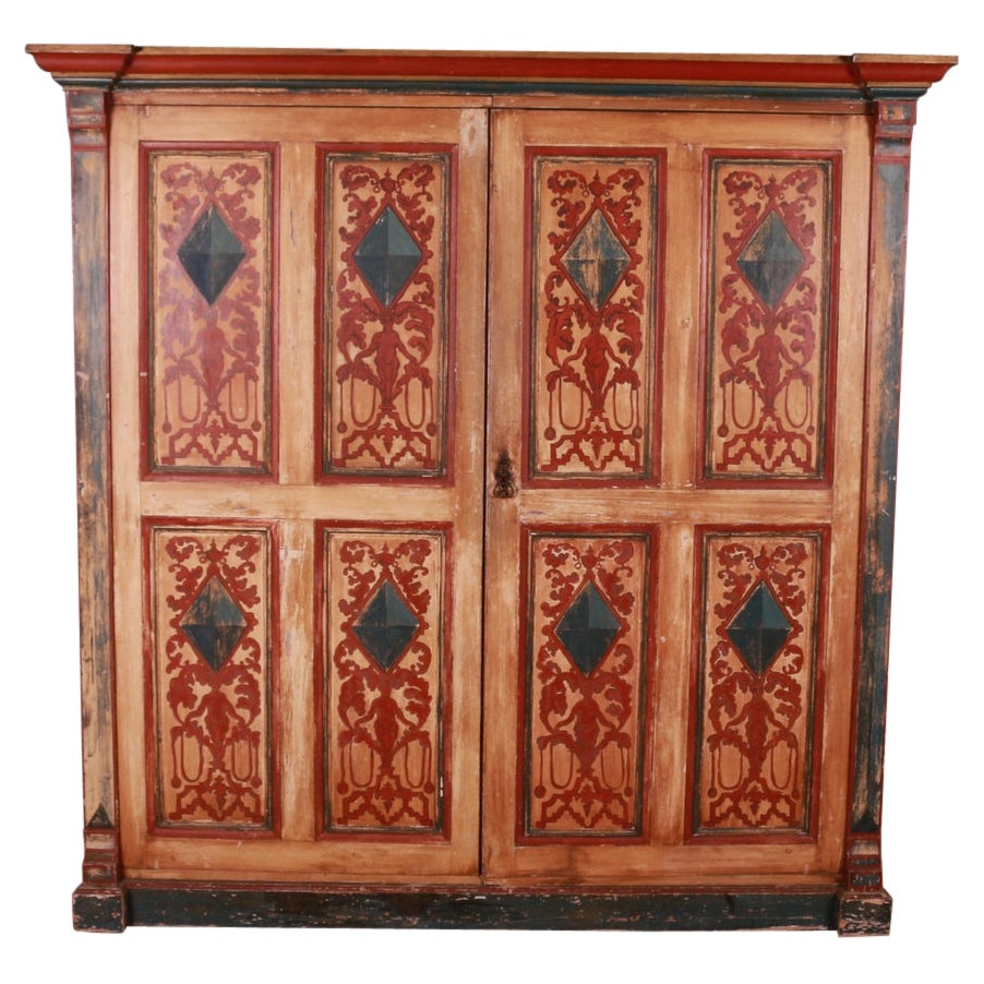 Bemalter italienischer Schrank
