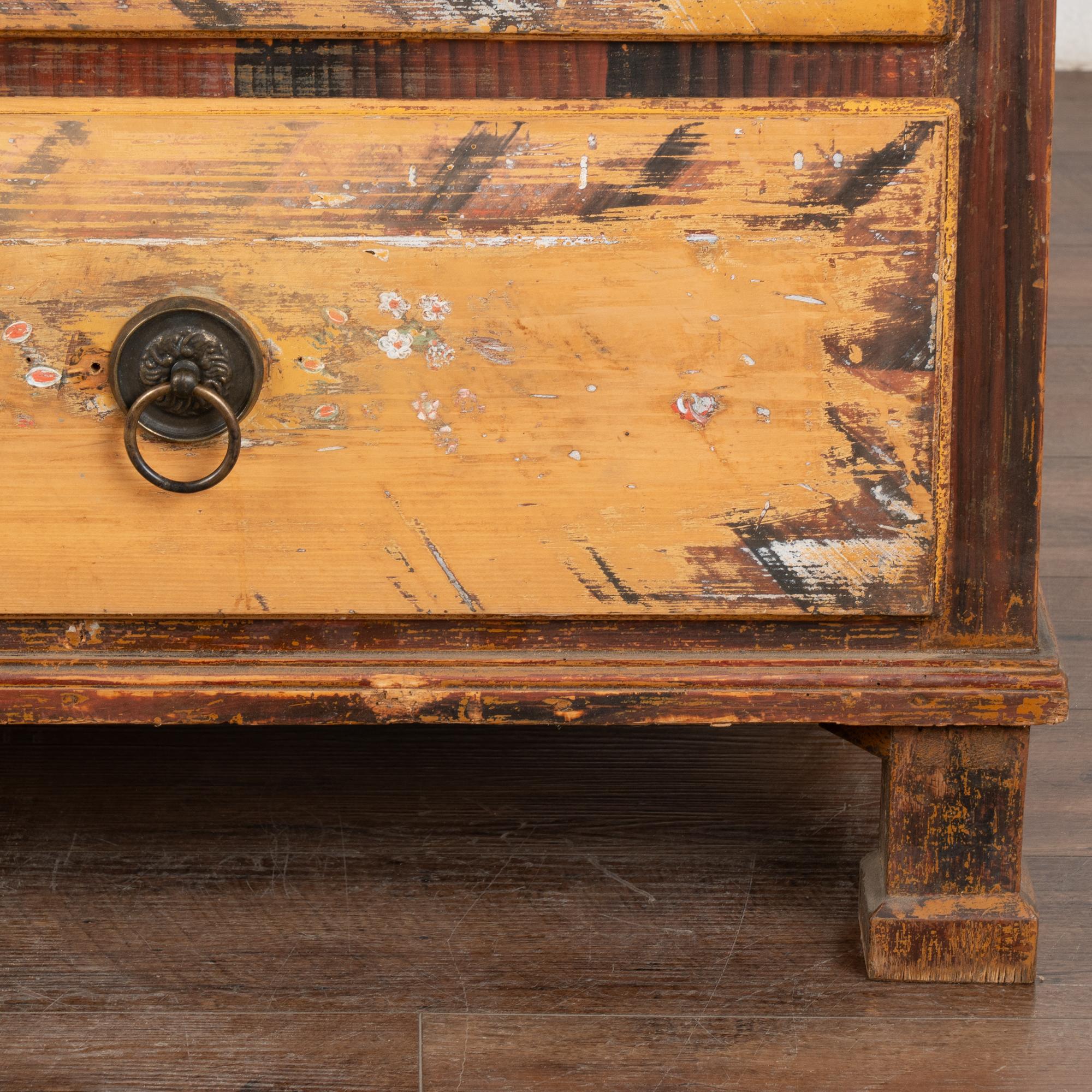 Grande comò a tre cassetti originale dipinto del 1894 in vendita 4