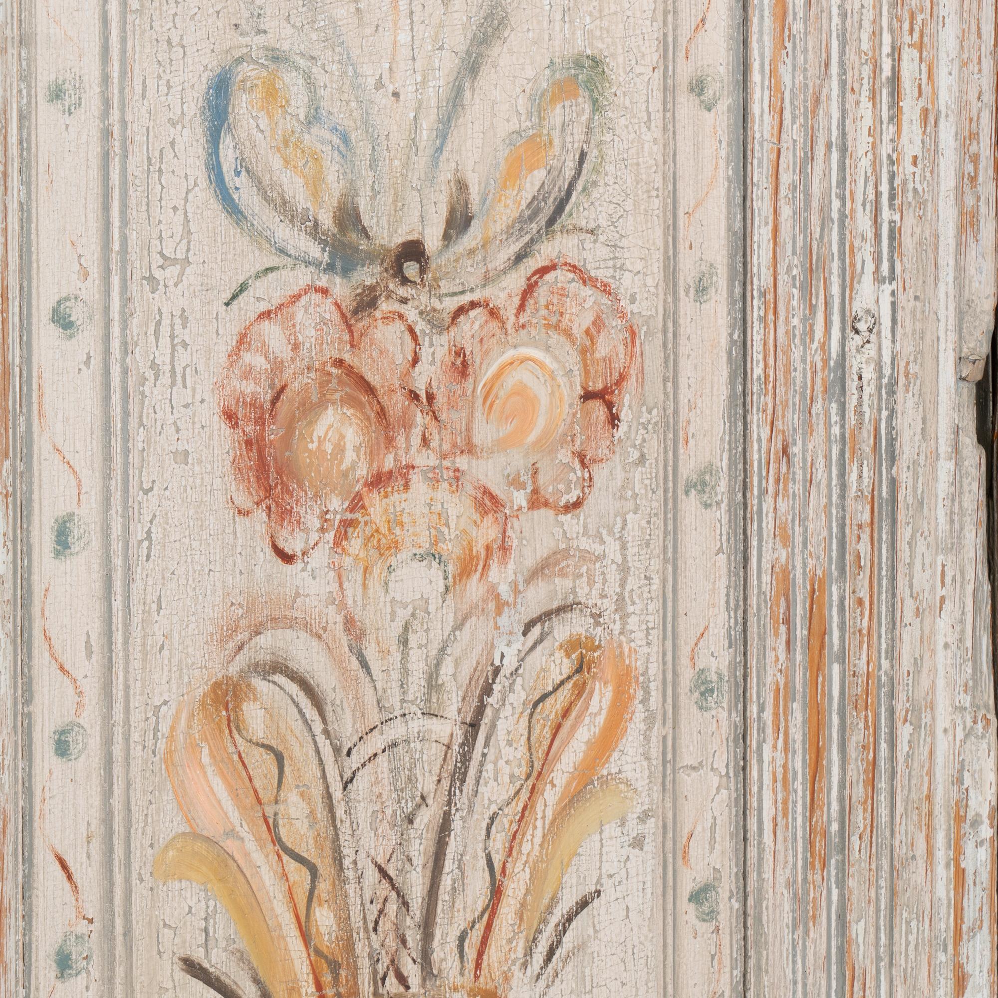 Original Painted Narrow Pine Cabinet Sideboard, Sweden circa 1860 4