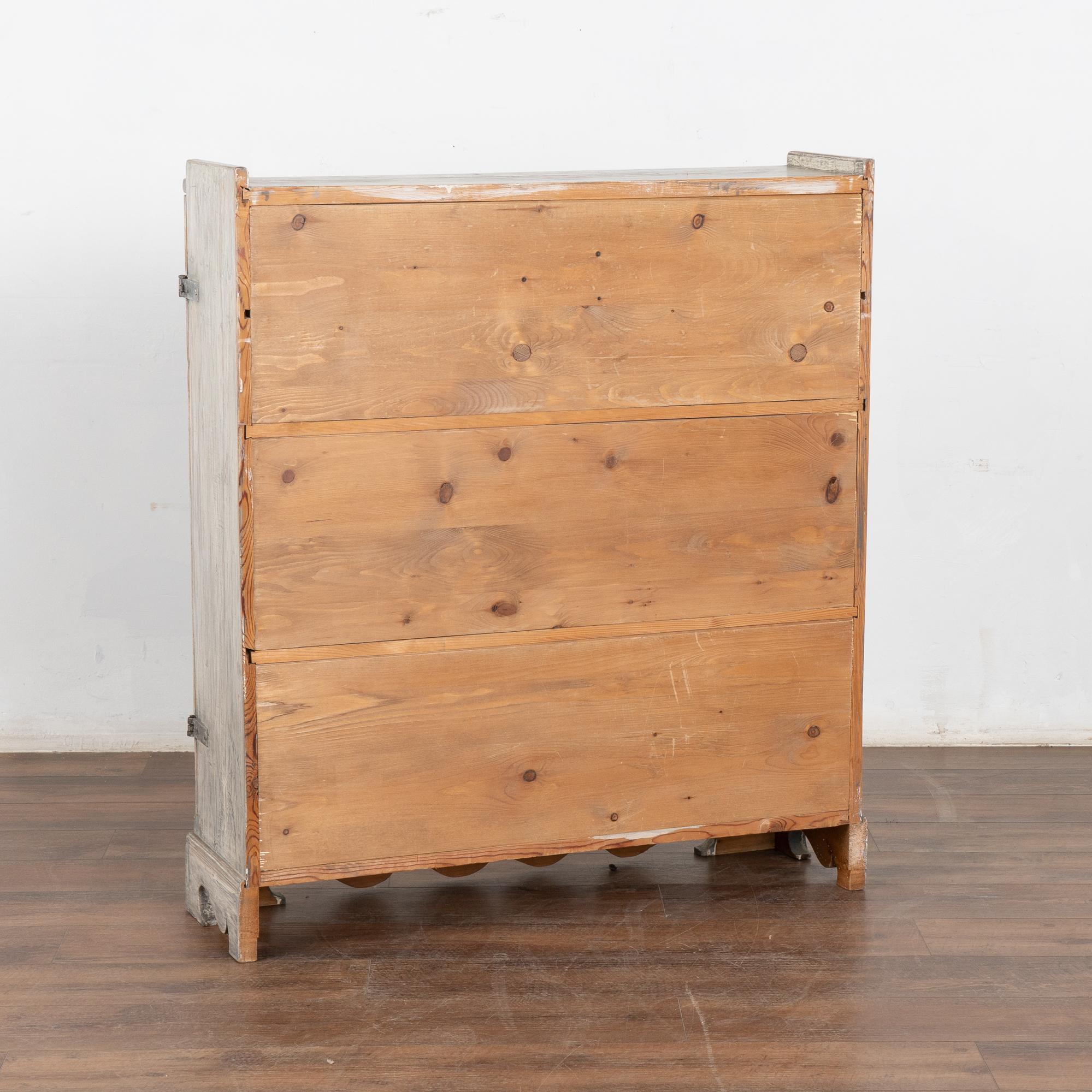 Original Painted Narrow Pine Cabinet Sideboard, Sweden circa 1860 7