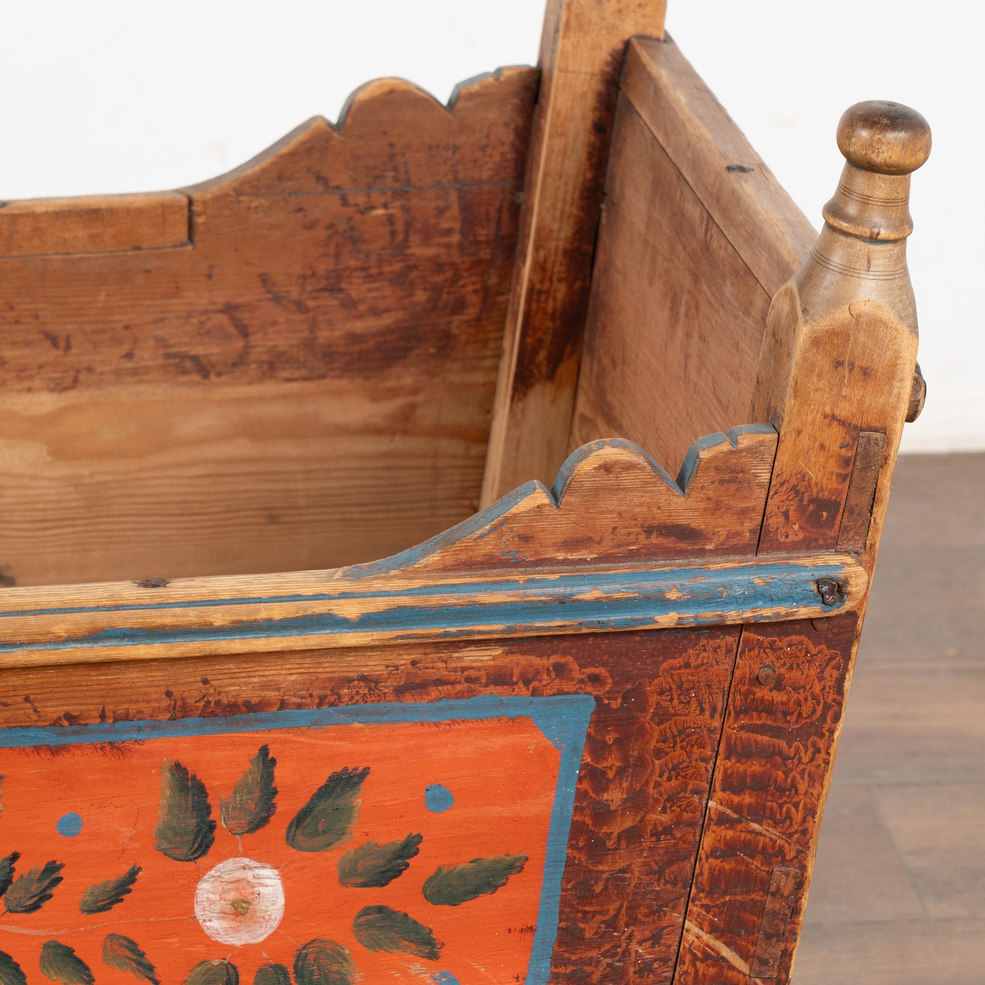 Original Painted Pine Baby Cradle Rocker, Sweden 1850-55 For Sale 3