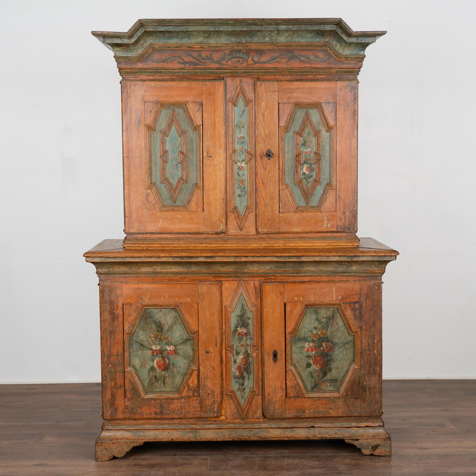 Original Painted Pine Swedish Cabinet Cupboard, circa 1820-40 In Good Condition In Round Top, TX