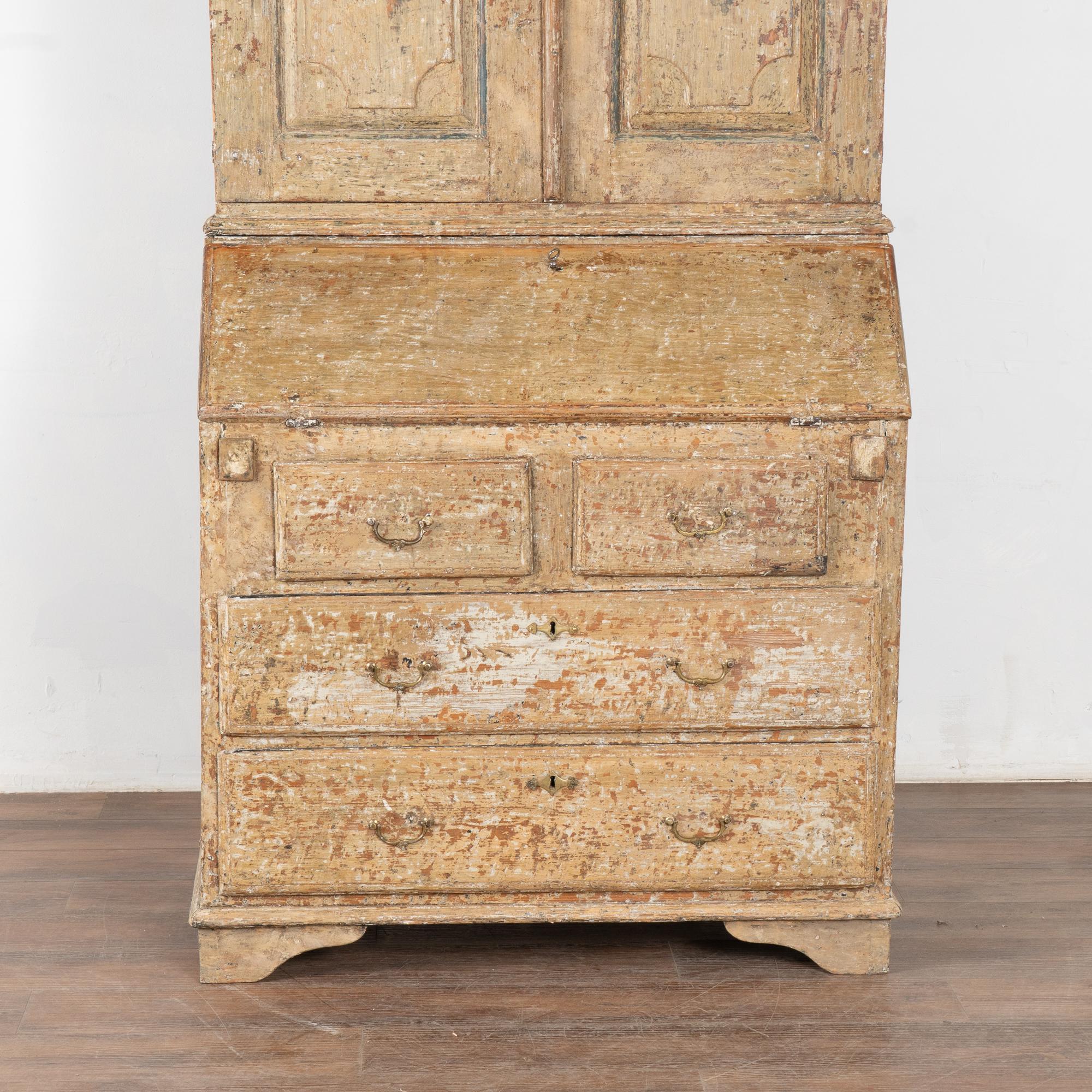 Original Painted Pine Swedish Secretary, circa 1800-40 For Sale 5