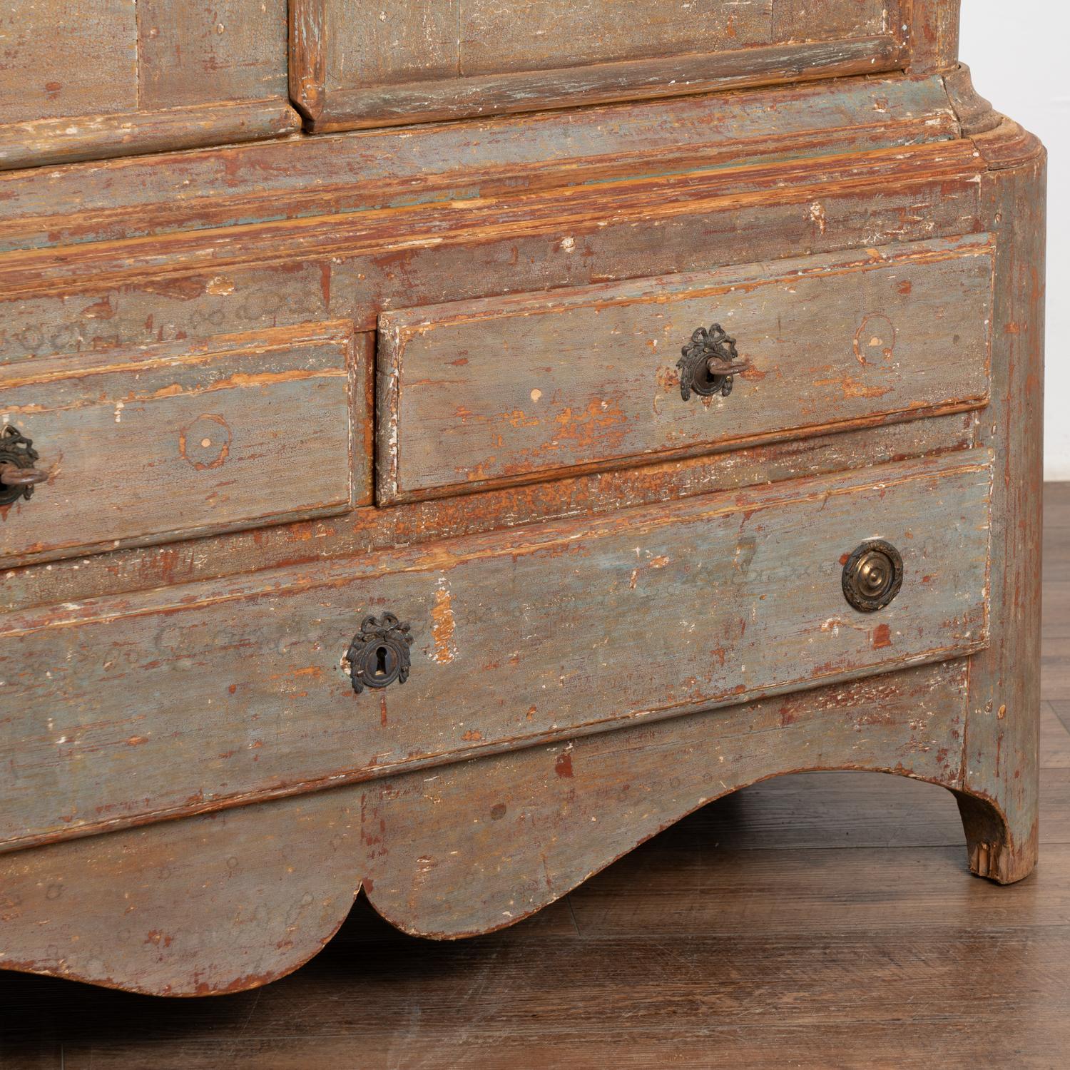 Original Painted Pine Swedish Wedding Cabinet, circa 1820-40 6