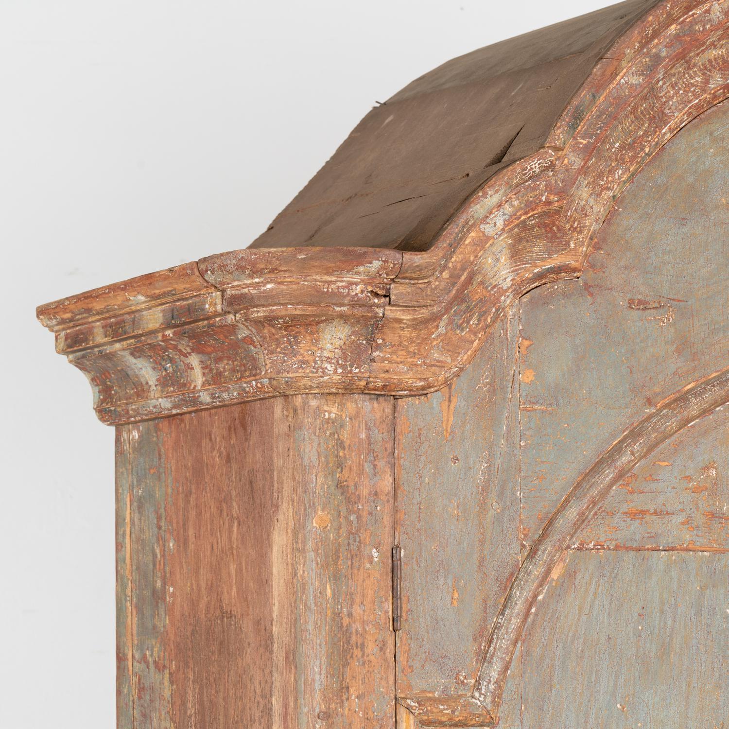 19th Century Original Painted Pine Swedish Wedding Cabinet, circa 1820-40