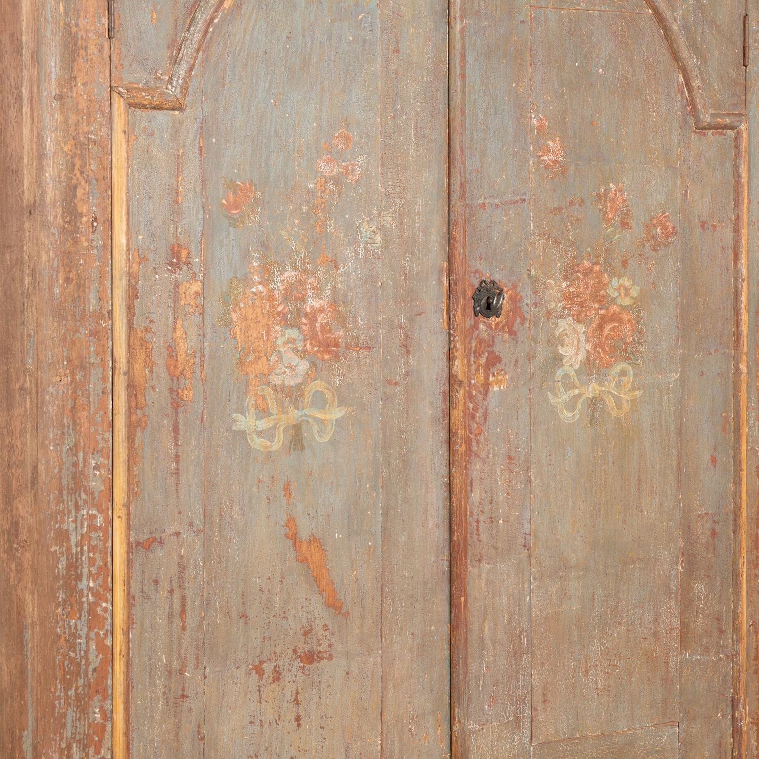 Original Painted Pine Swedish Wedding Cabinet, circa 1820-40 3