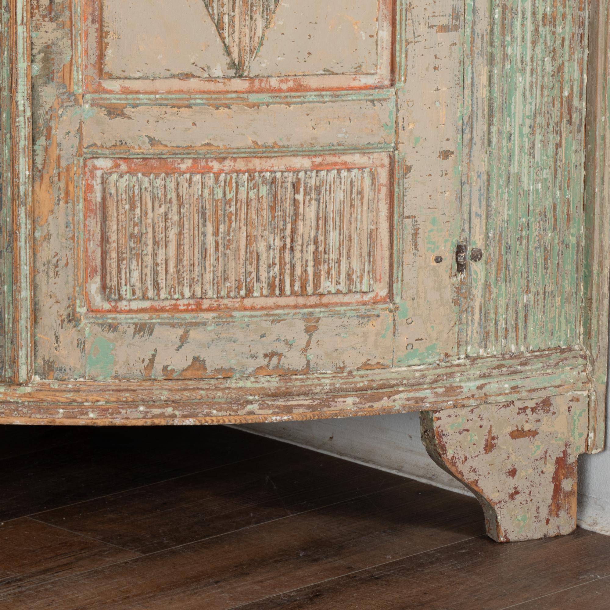 Original Painted Swedish Corner Cabinet, circa 1840 3