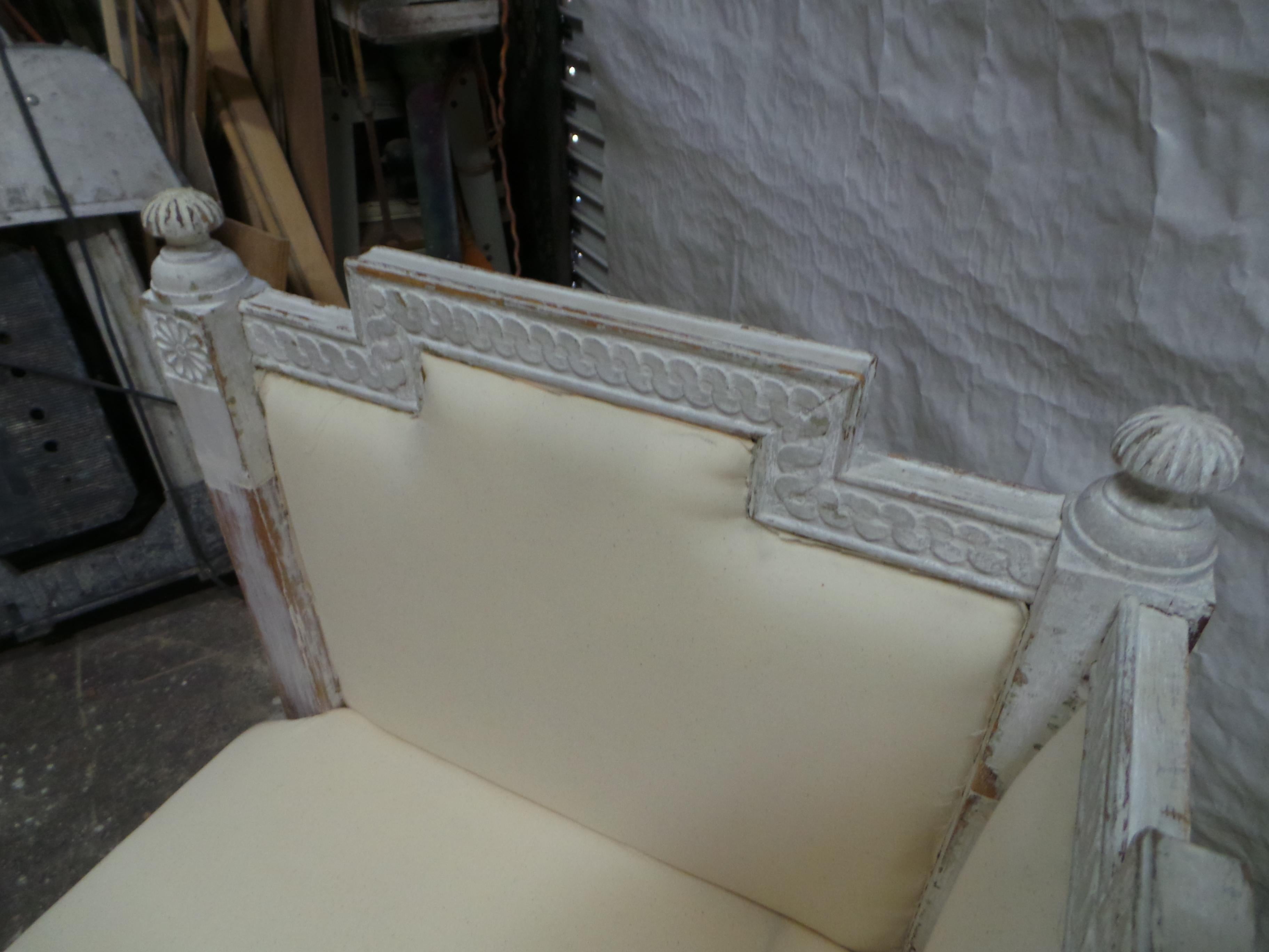 Original Painted Swedish Gustavian Sofa For Sale 7