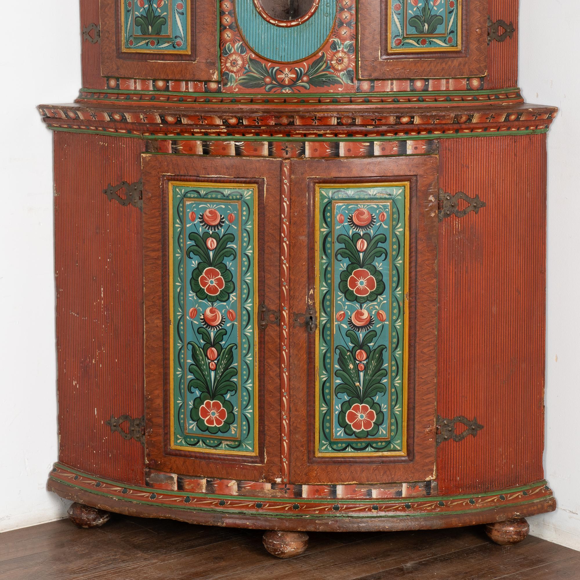 Mobile ad angolo Mora Clocks svedese originale dipinto, circa 1820-40 in vendita 5