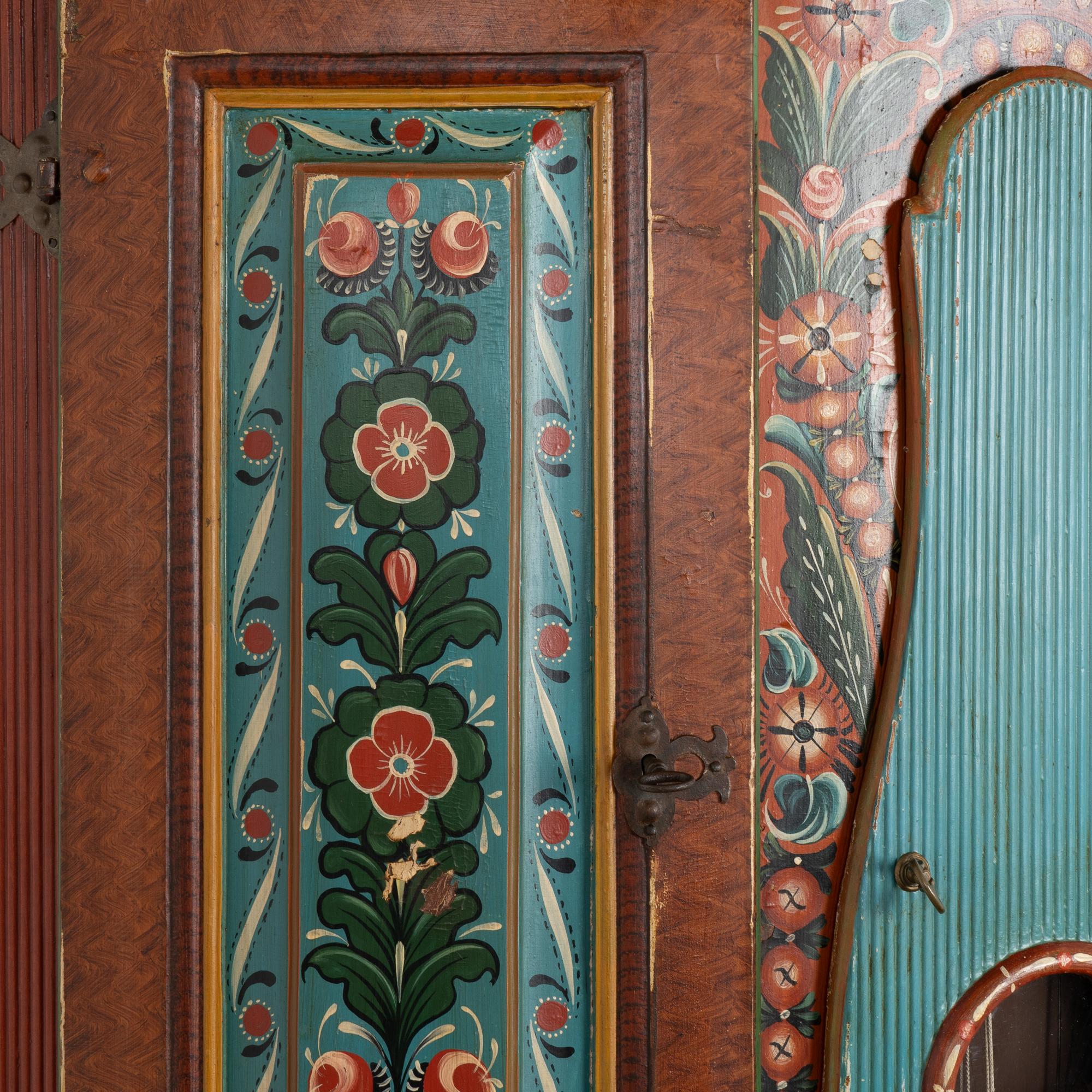 Mobile ad angolo Mora Clocks svedese originale dipinto, circa 1820-40 in vendita 1