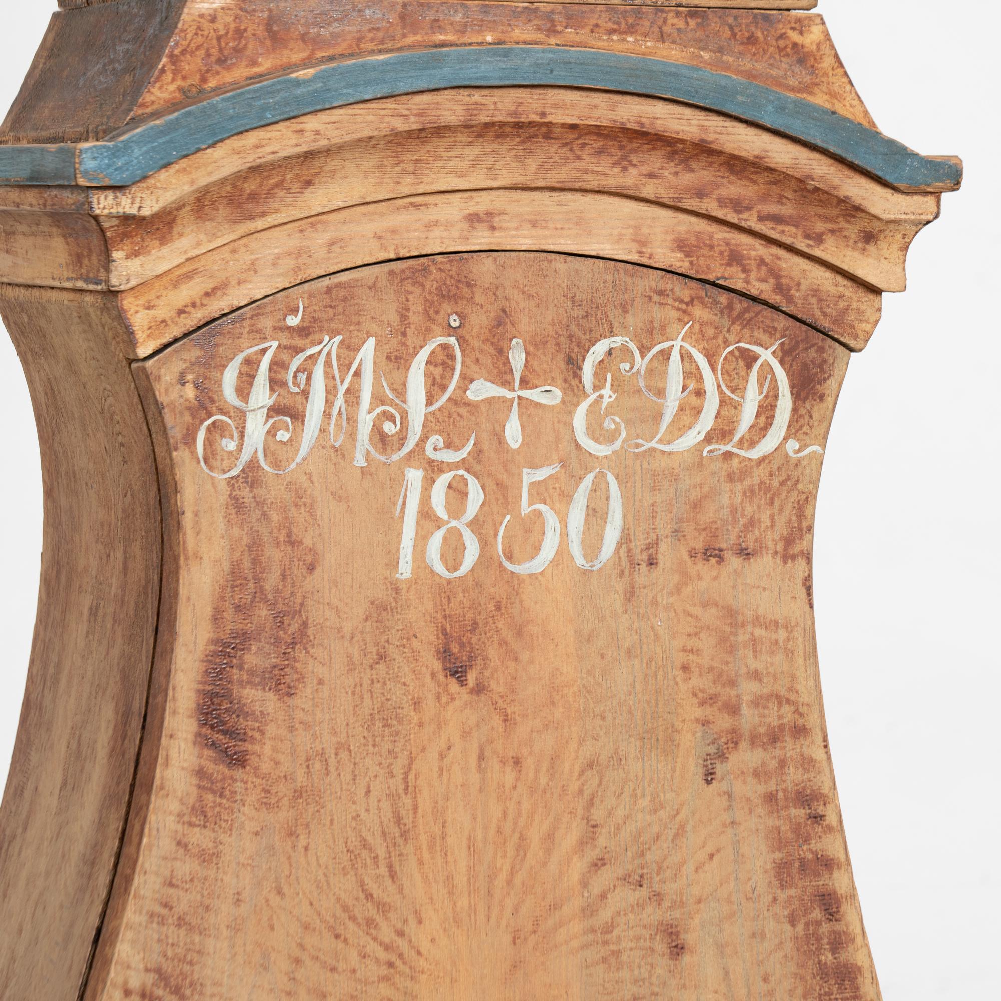 Original Painted Swedish Mora Grandfather Clock , Dated 1850 For Sale 1