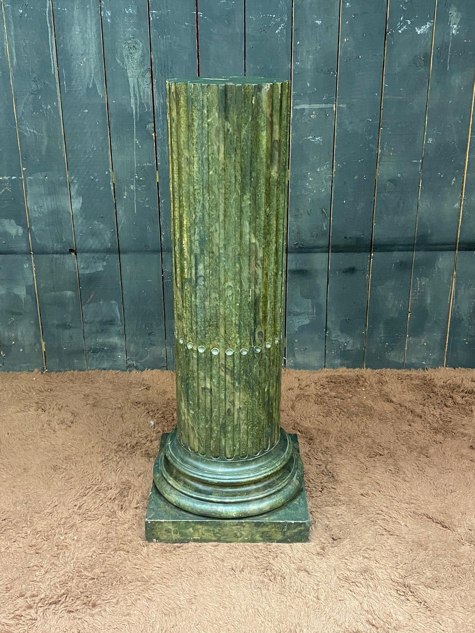 original painted wooden pedestal, imitating marble circa 1900
some small lack of paint
base dimension 15.75