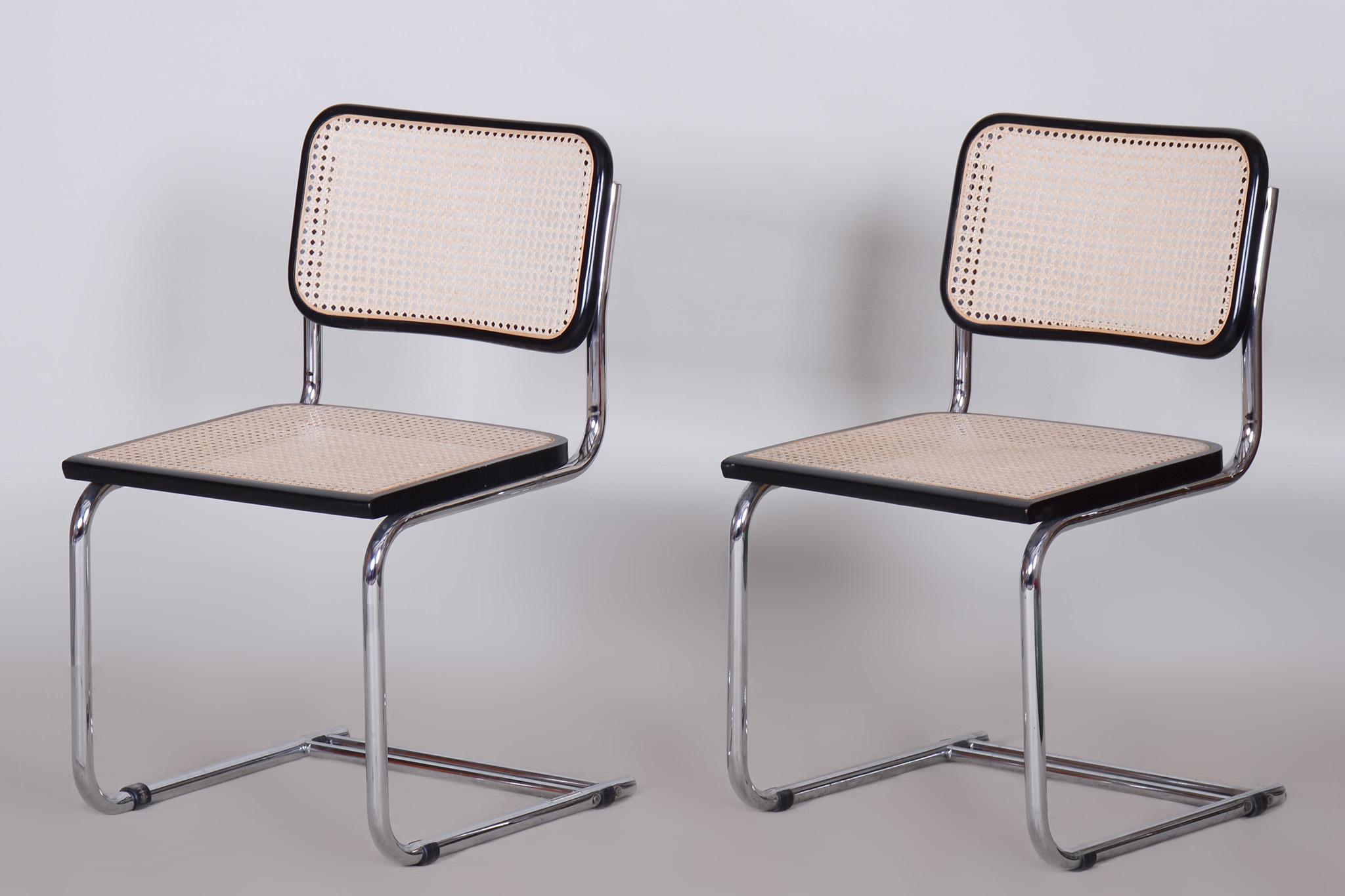 Original Pair of Bauhaus Chairs, Chrome-Plated Steel, Rattan Beech, 1960s, Italy In Good Condition For Sale In Horomerice, CZ