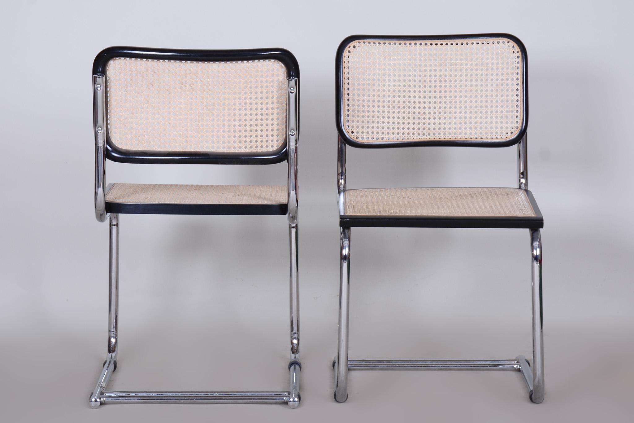 Original Pair of Bauhaus Chairs, Chrome-Plated Steel, Rattan Beech, 1960s, Italy For Sale 4