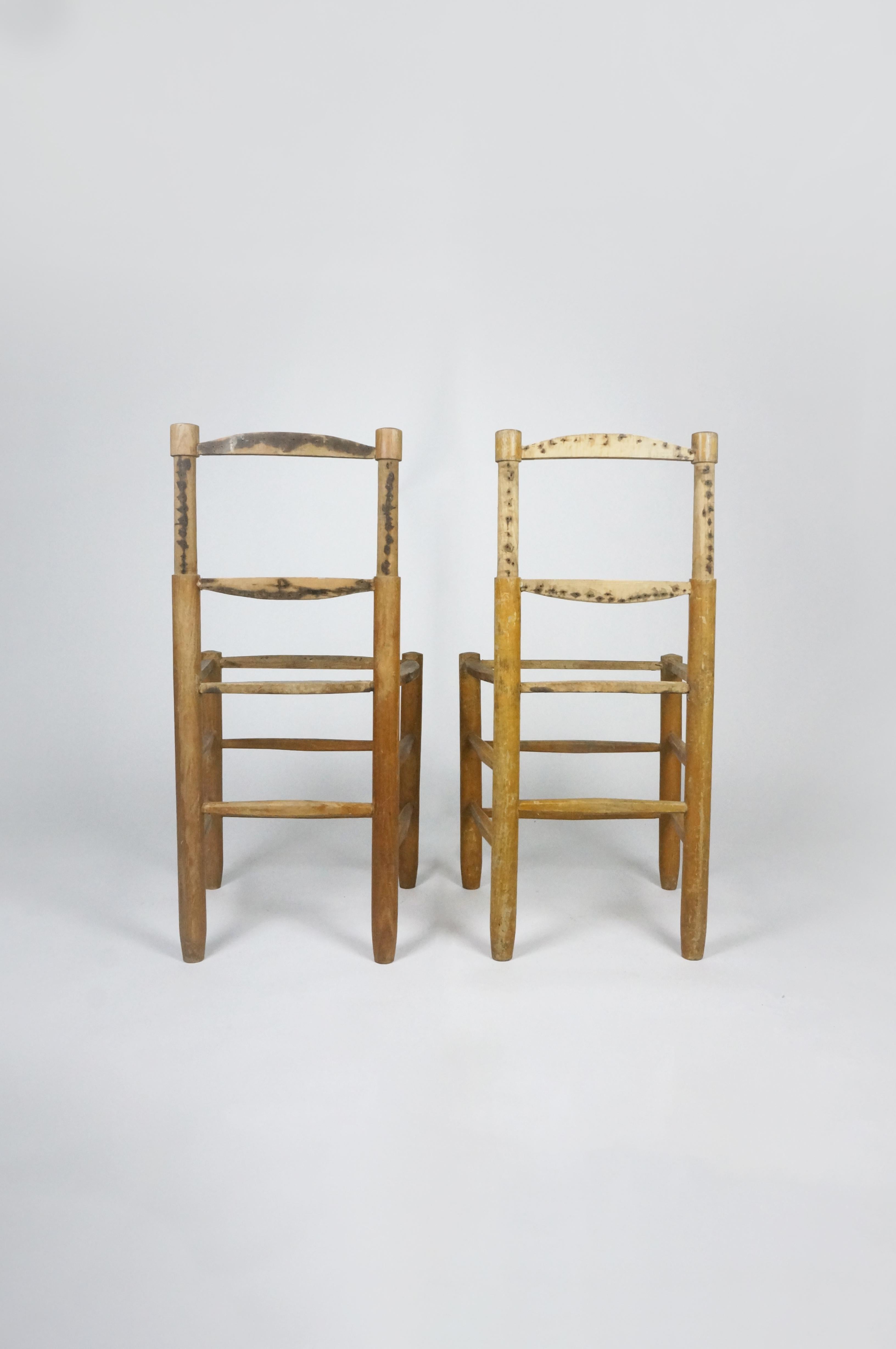 Mid-20th Century Original Pair of Charlotte Perriand Bauche Chairs n°18 For Sale