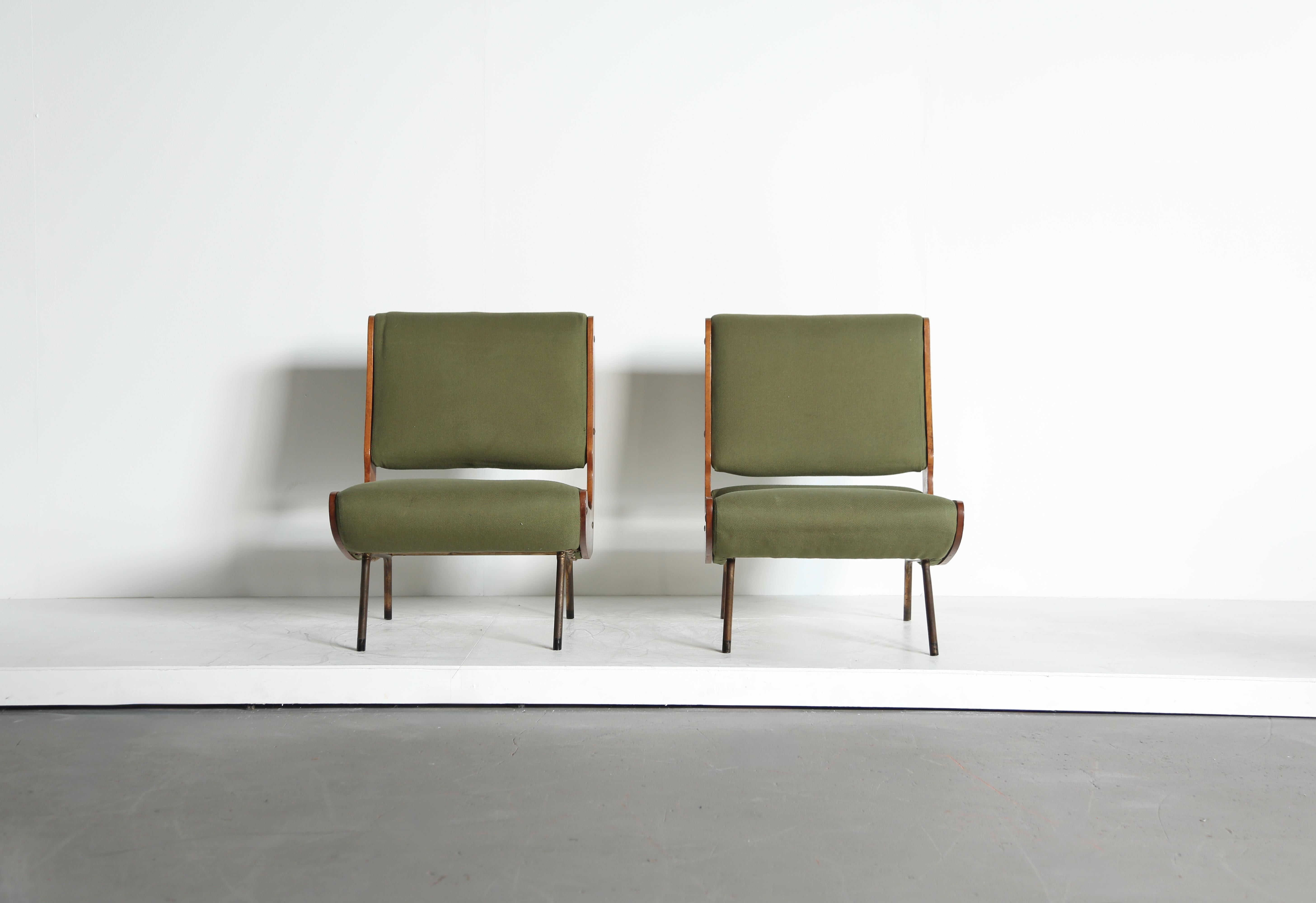 Originales Paar Gianfranco Frattini 836 Lounge Chairs, Cassina, Italien, 1950er Jahre (Metall) im Angebot