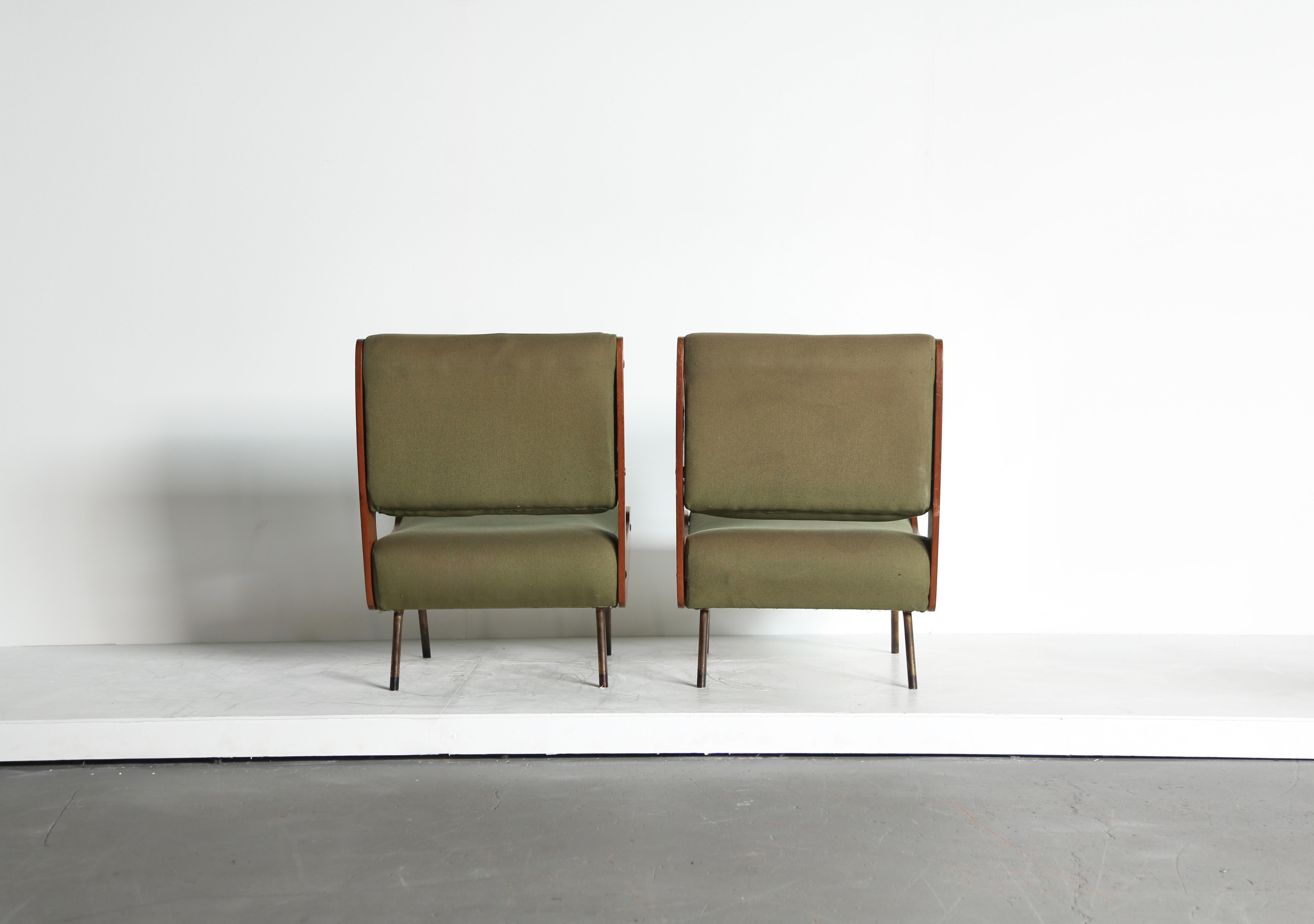 Originales Paar Gianfranco Frattini 836 Lounge Chairs, Cassina, Italien, 1950er Jahre im Angebot 1