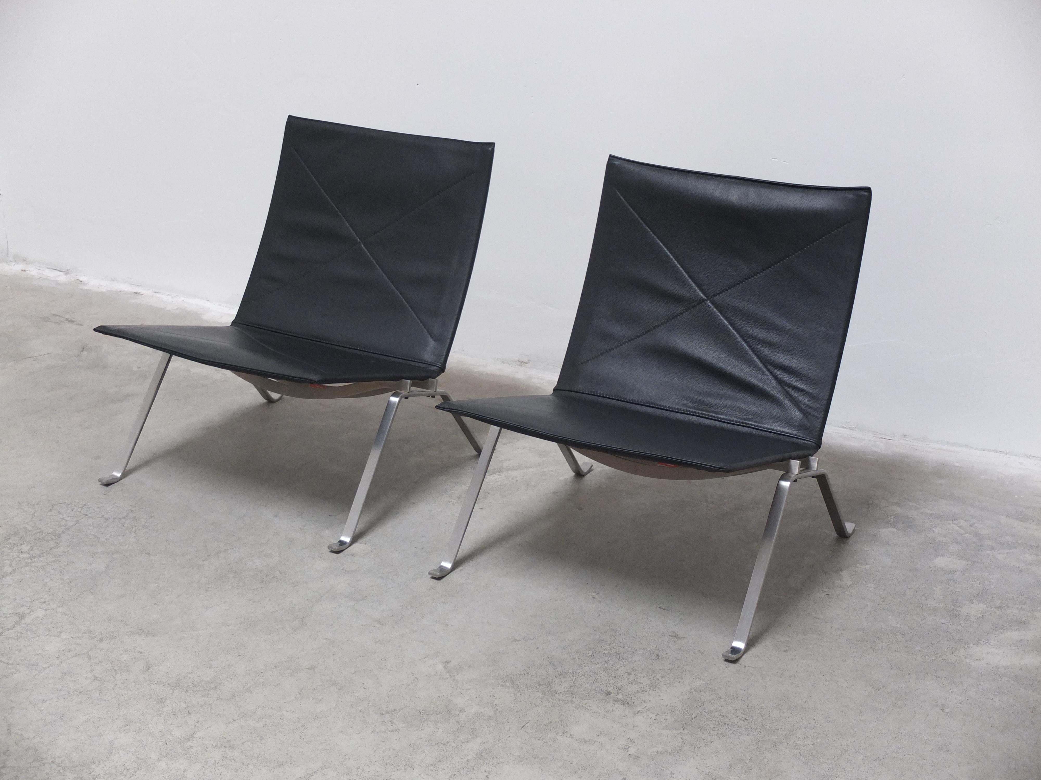 Danish Original Pair of 'PK22' Easy Chairs by Poul Kjærholm for Fritz Hansen, 1950s