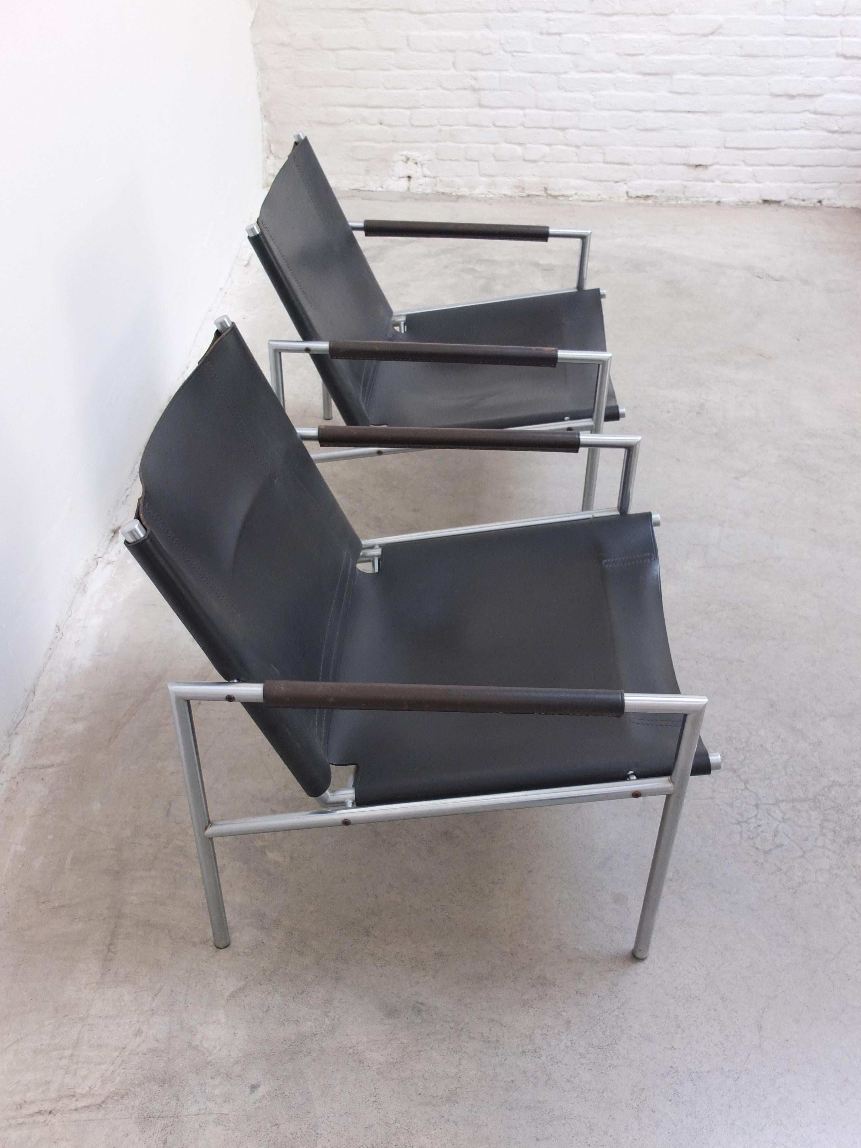 Dutch Original Pair of 'SZ02' Lounge Chairs by Martin Visser for ‘t Spectrum, 1960s For Sale