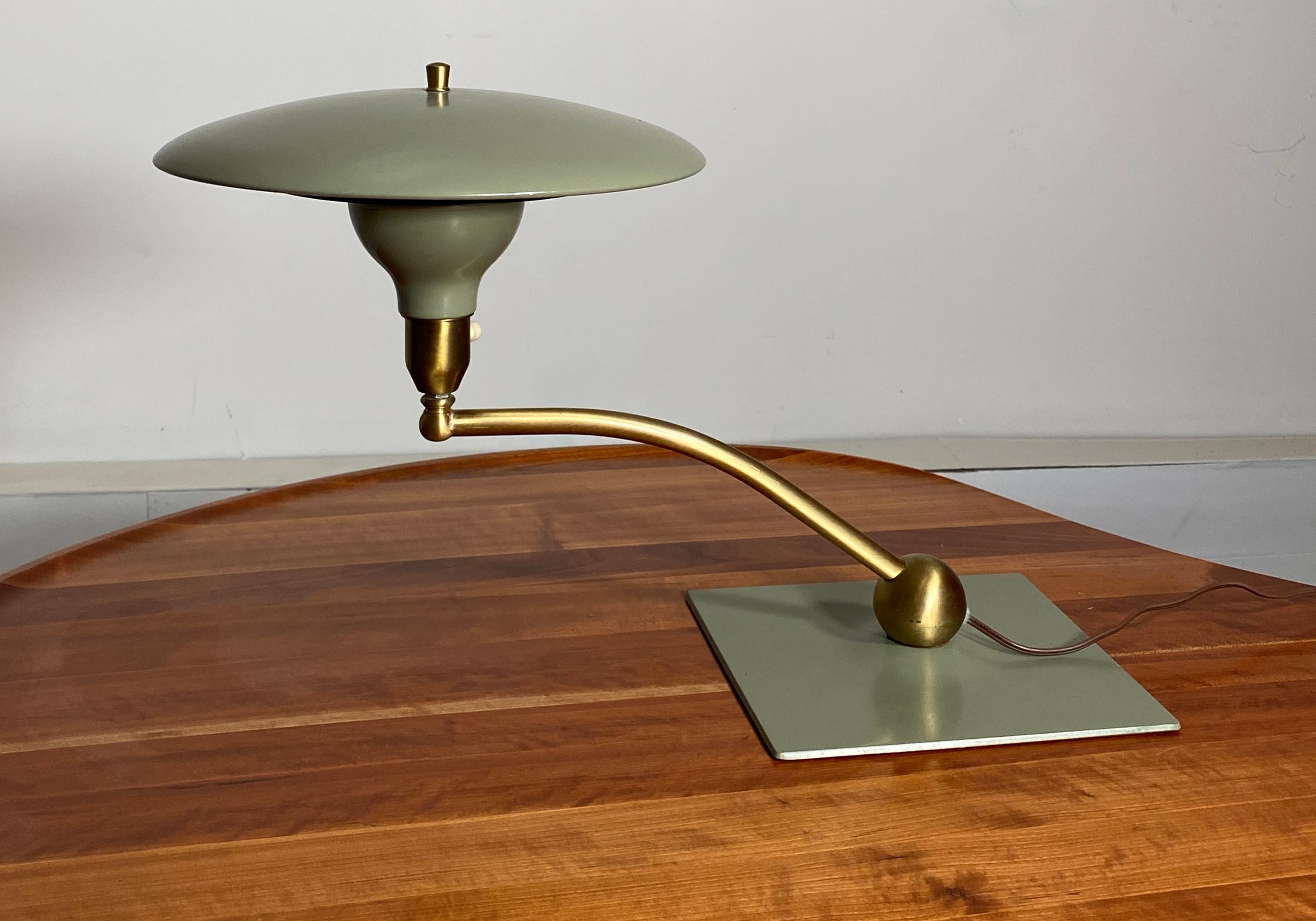 Mid-Century Modern Original Pale Green Finish Wheeler Sight Desk Lamp