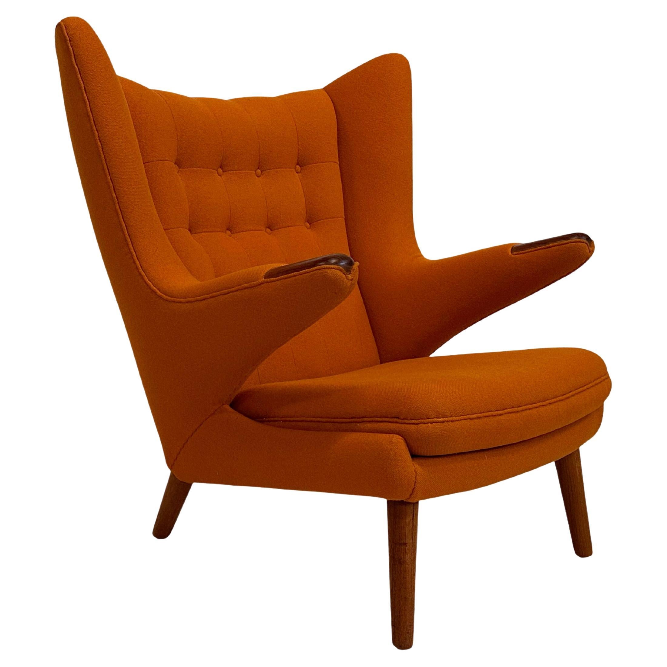 Chaise papabear originale de Hans Jørgen Wegner, Danemark.