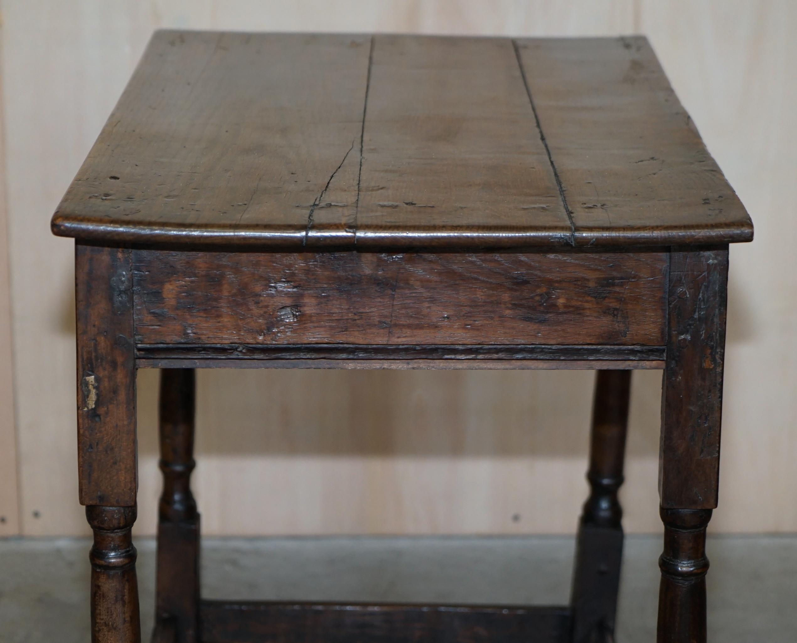 Original Patina Antique 18th Century circa 1740 George II Oak Side End Table For Sale 8