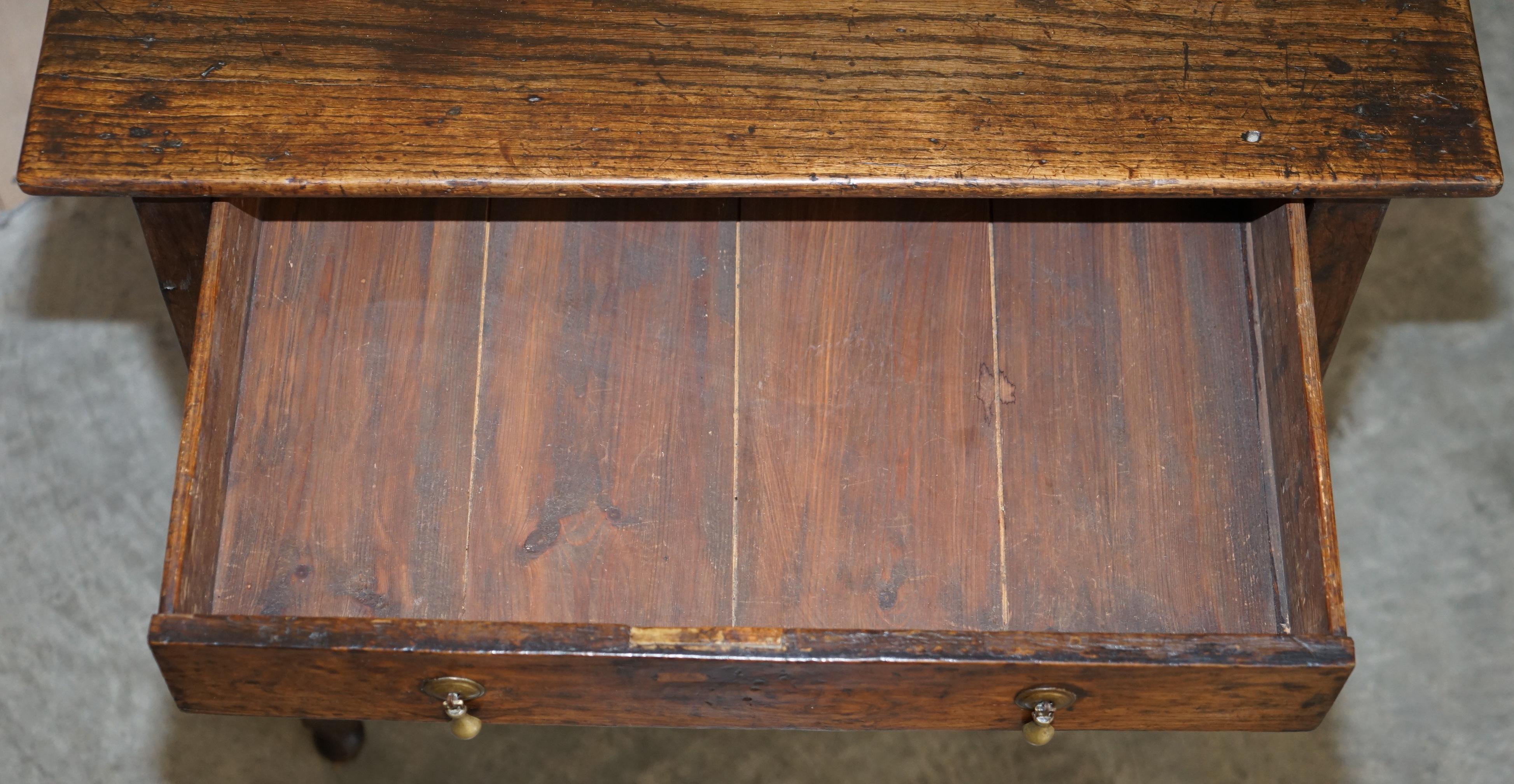 Original Patina Antique 18th Century circa 1740 George II Oak Side End Table For Sale 10