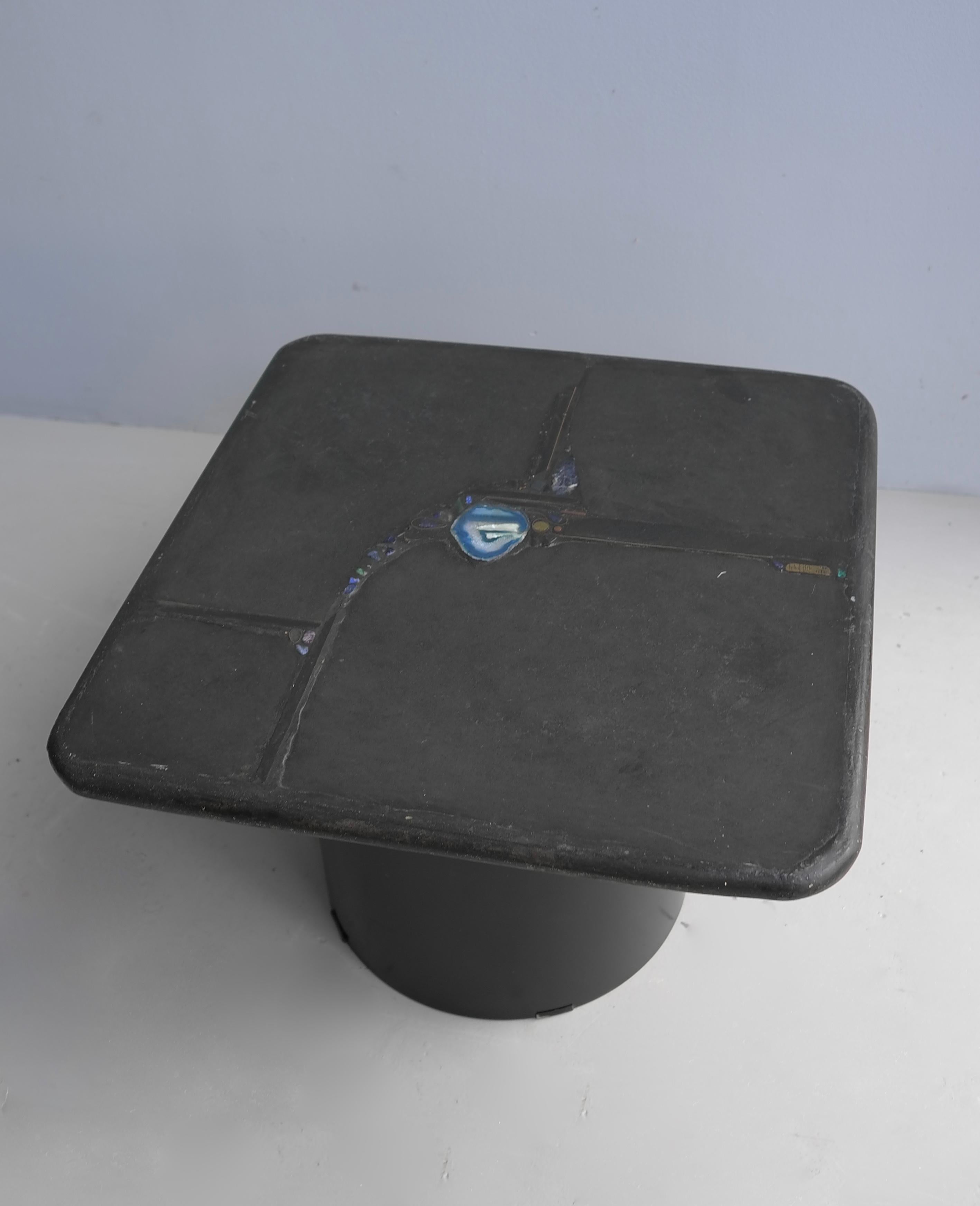 Néerlandais Table d'appoint originale Paul Kingma Art, Agate bleue, laiton et pierre noire en vente