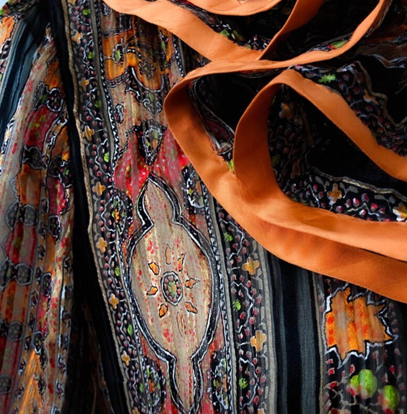 Robe d'origine Paul-Louis Orrier Haute Couture plissée à volants des années 70  en vente 3