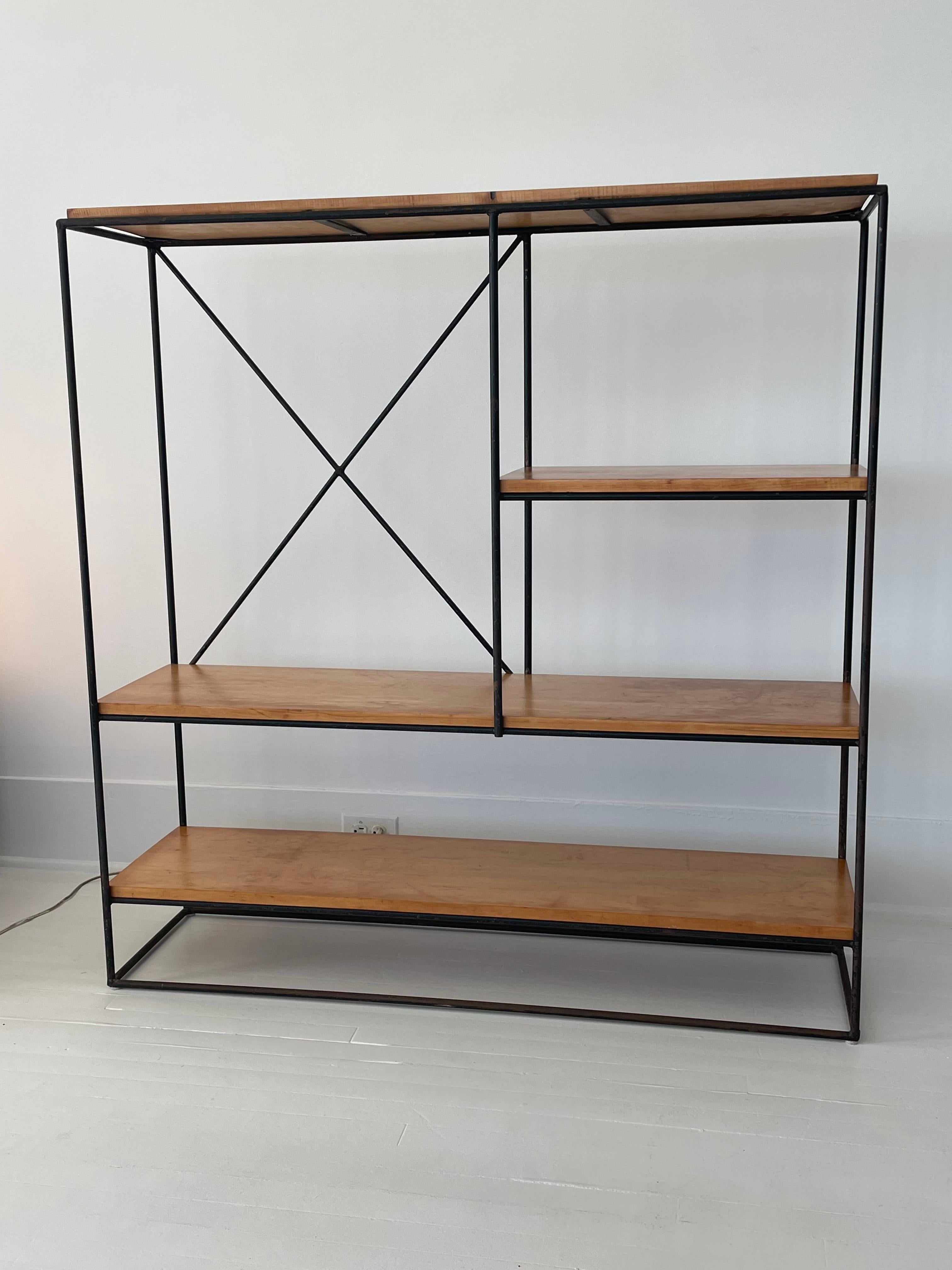 Original Paul McCobb Bookcase/Etagere and Bench Set from the Planner Group For Sale 3