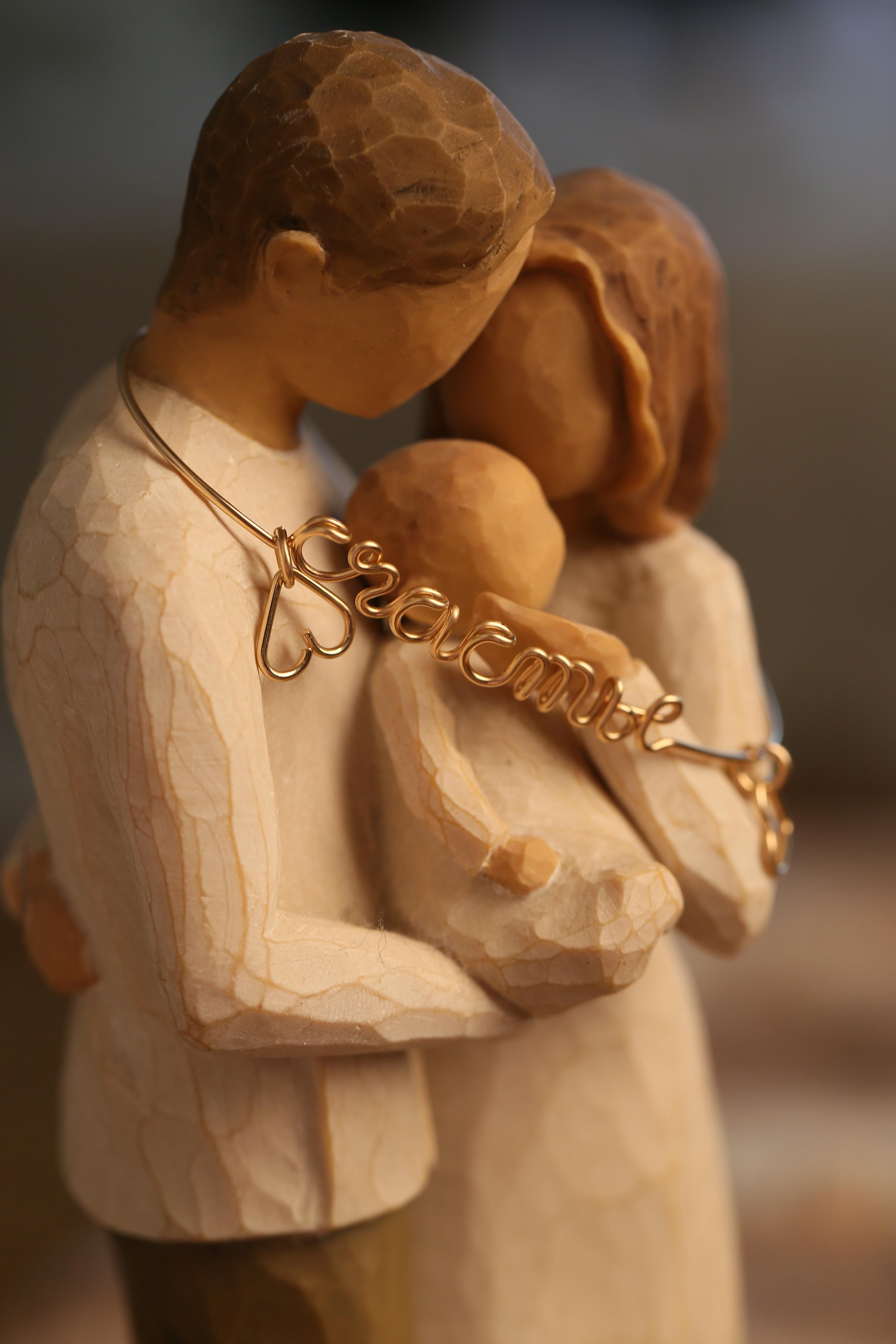 Original Personalised Gold Filled Rose 14K Wire Child Bangle Bracelet For Sale 3
